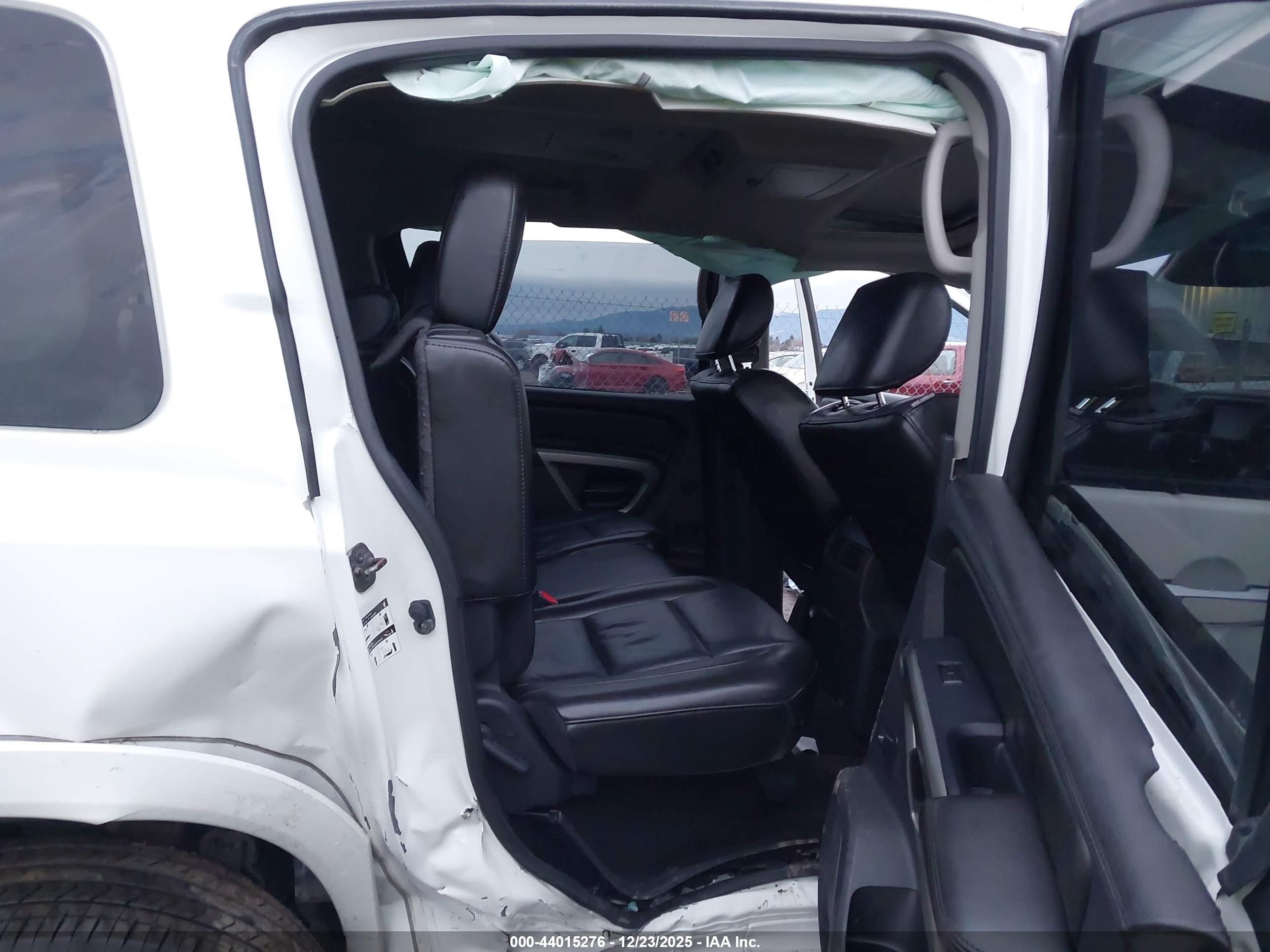 NISSAN ARMADA image 8