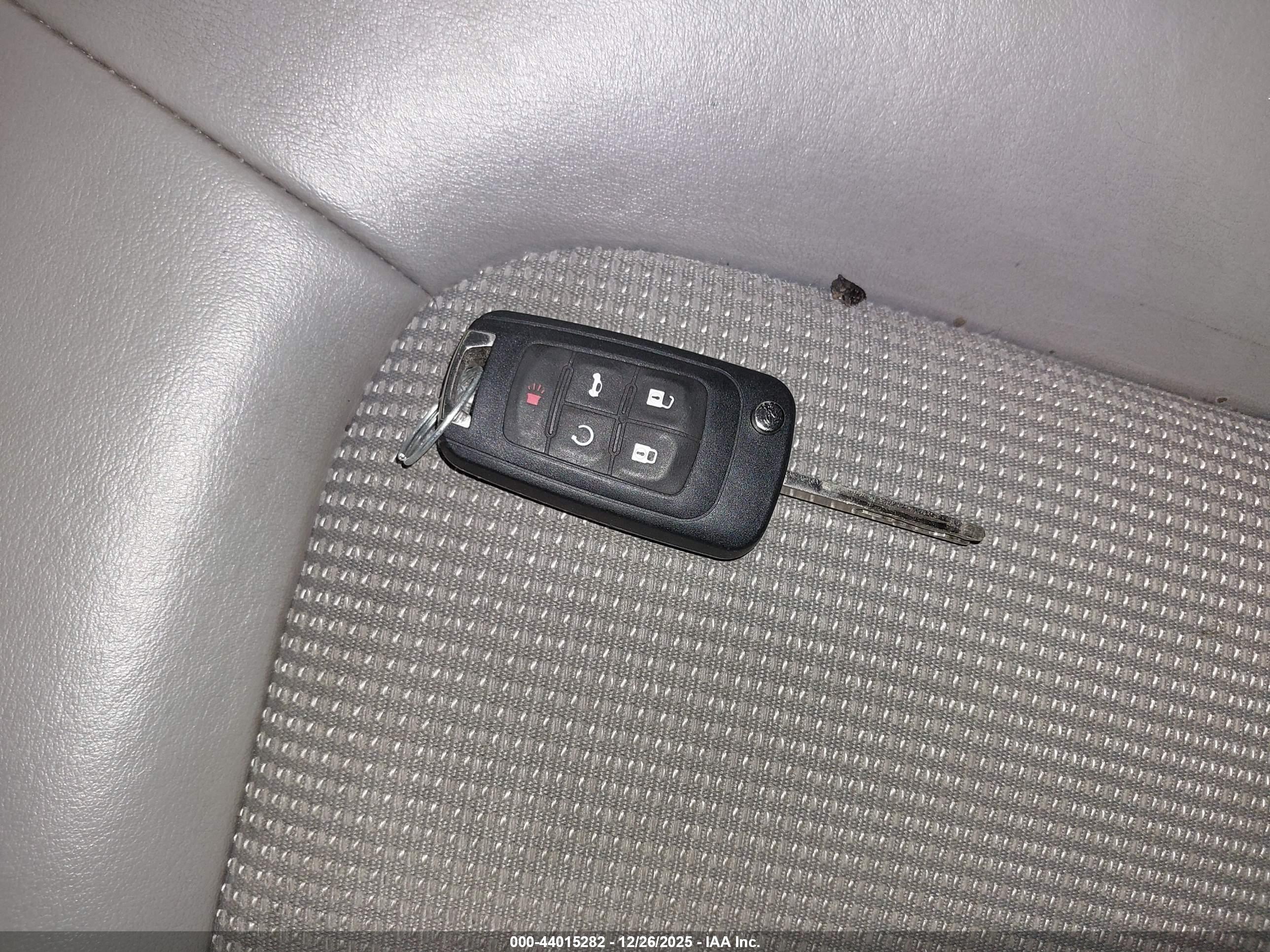 BUICK VERANO image 11
