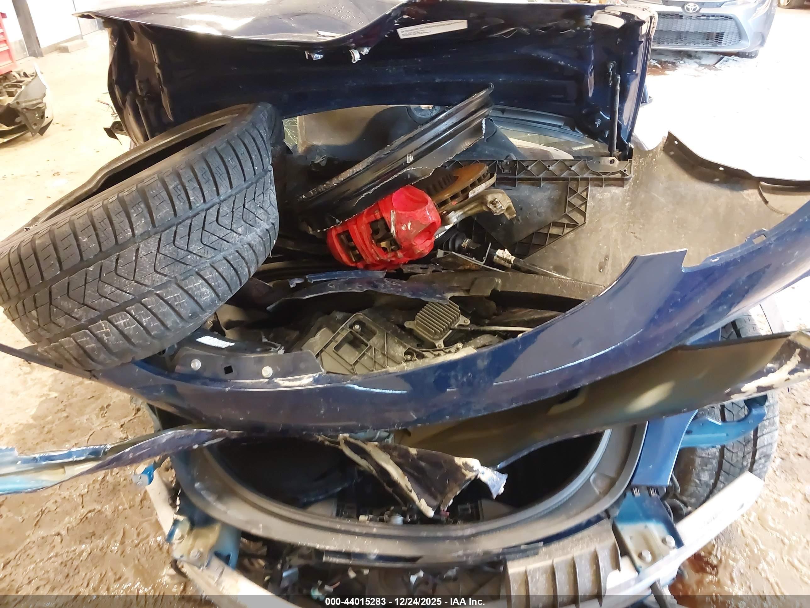 TESLA MODEL image 10