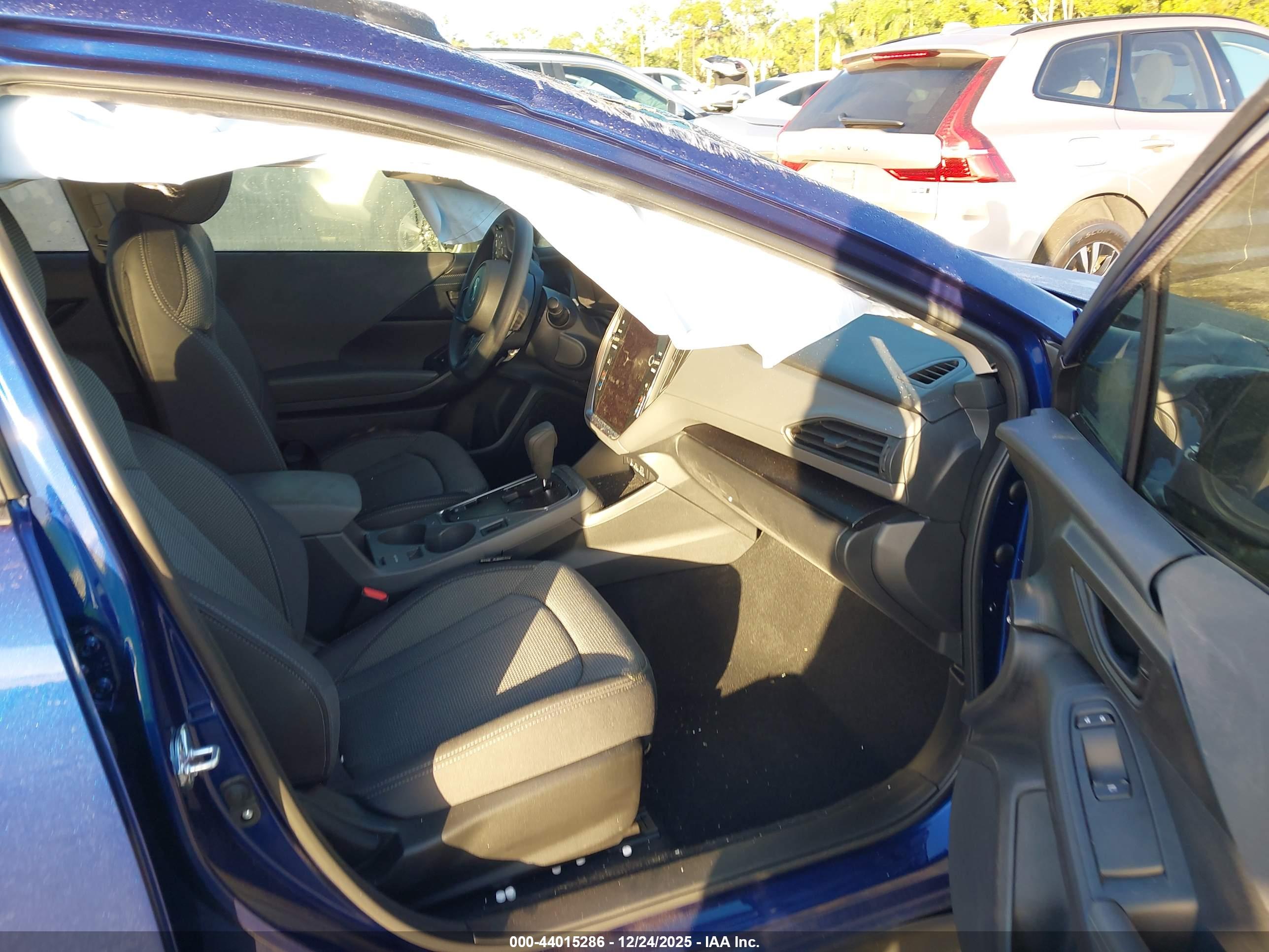 SUBARU CROSSTREK image 5