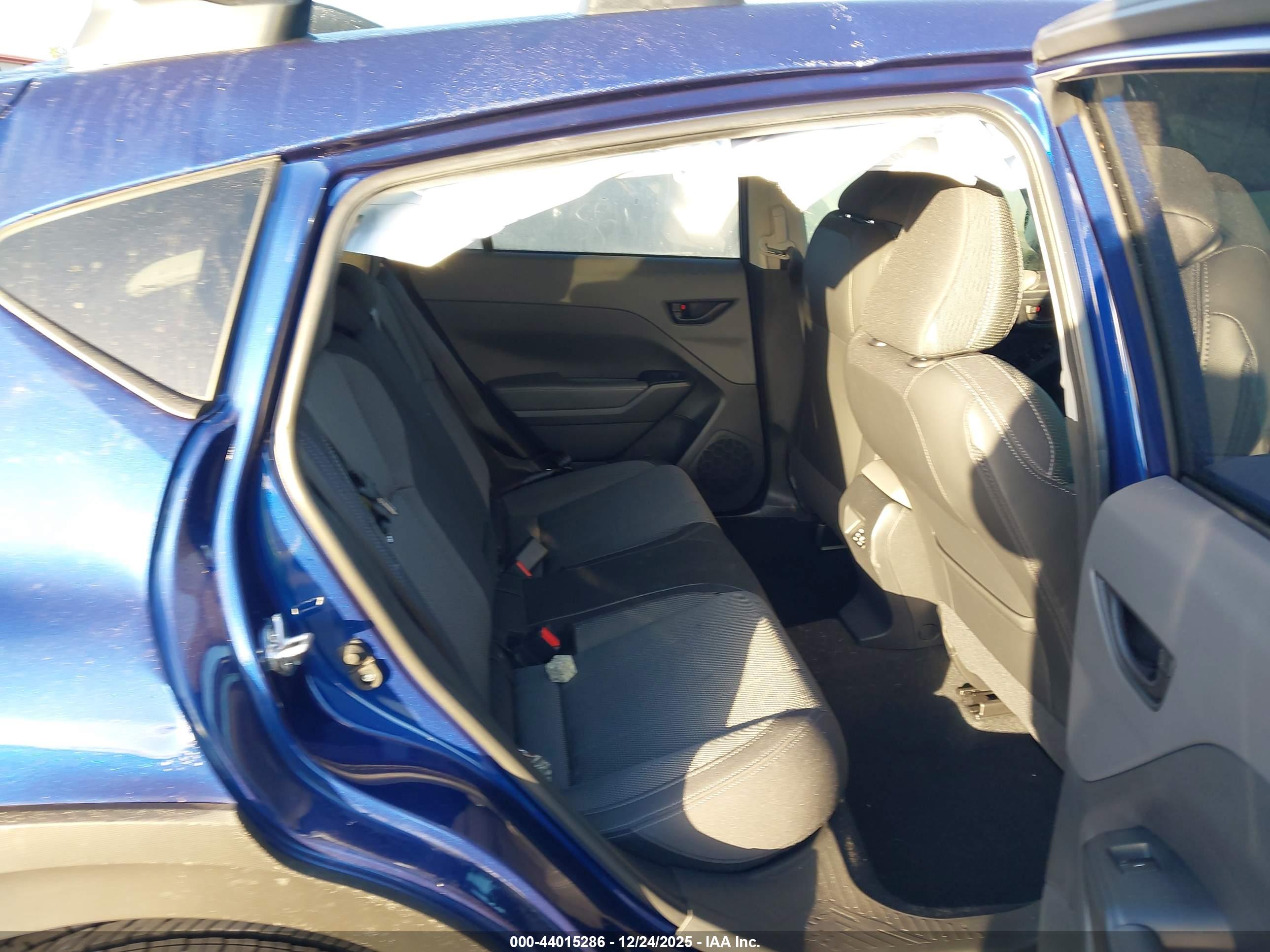 SUBARU CROSSTREK image 8