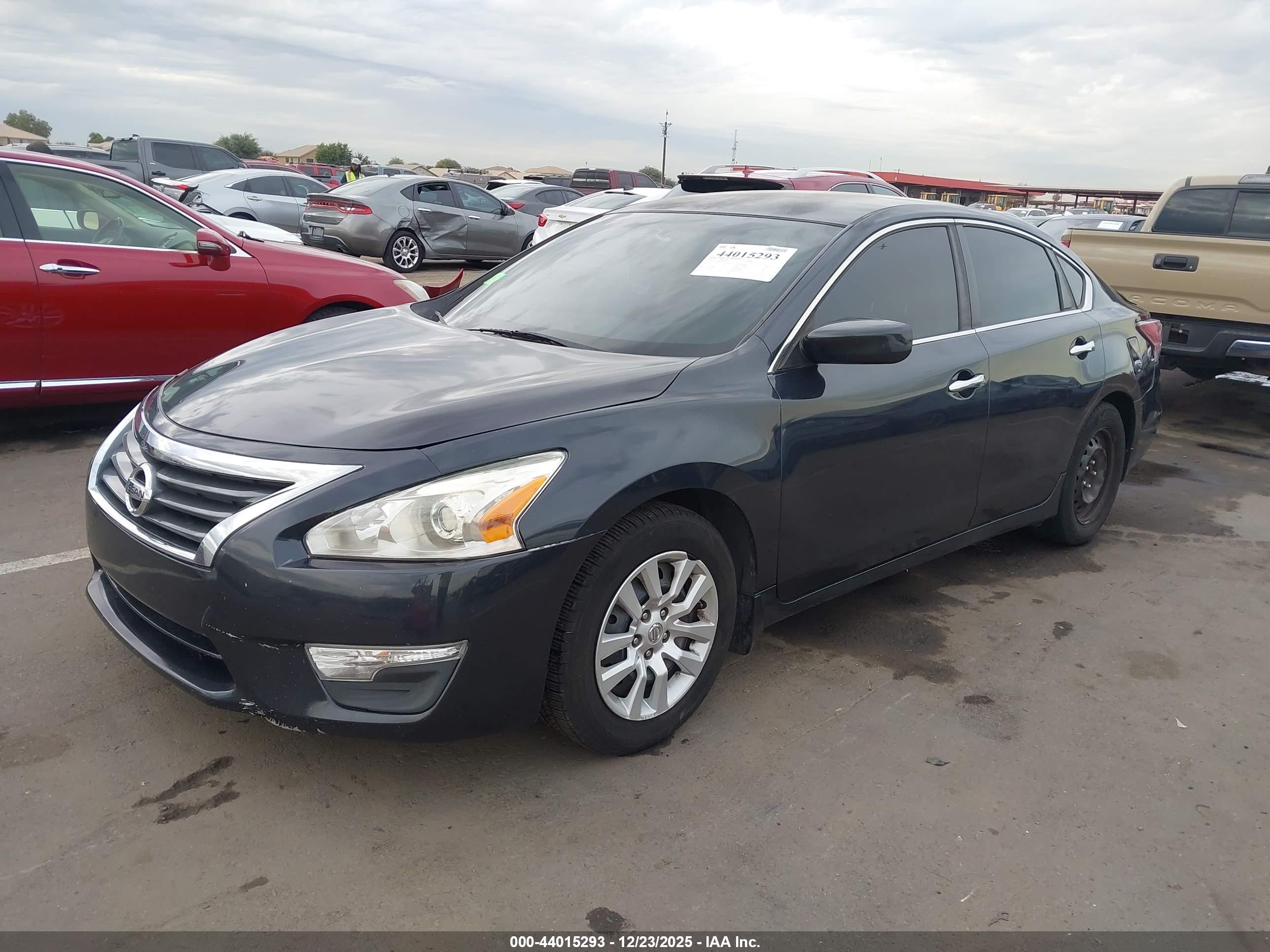 NISSAN ALTIMA image 2
