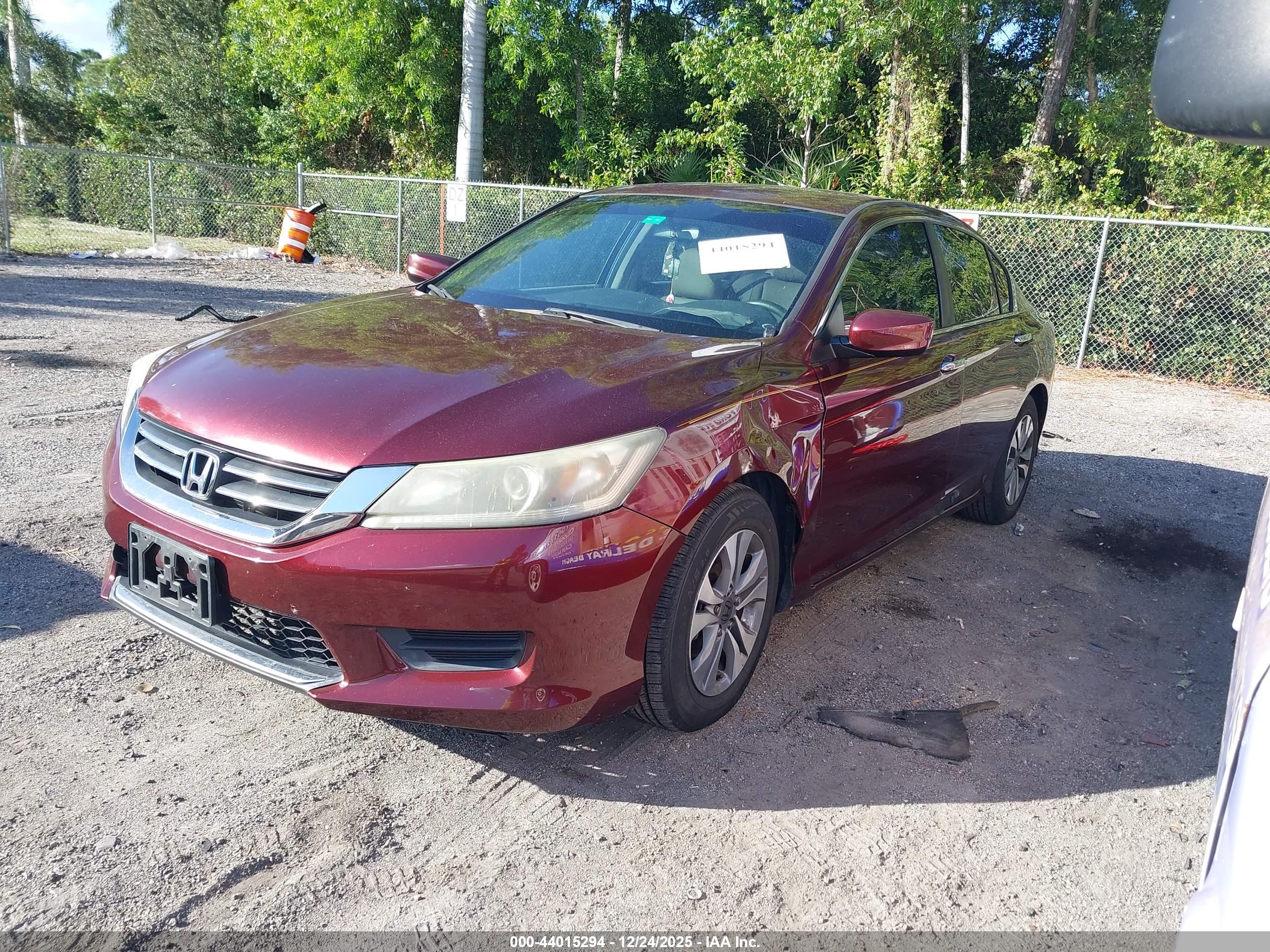 HONDA ACCORD image 2