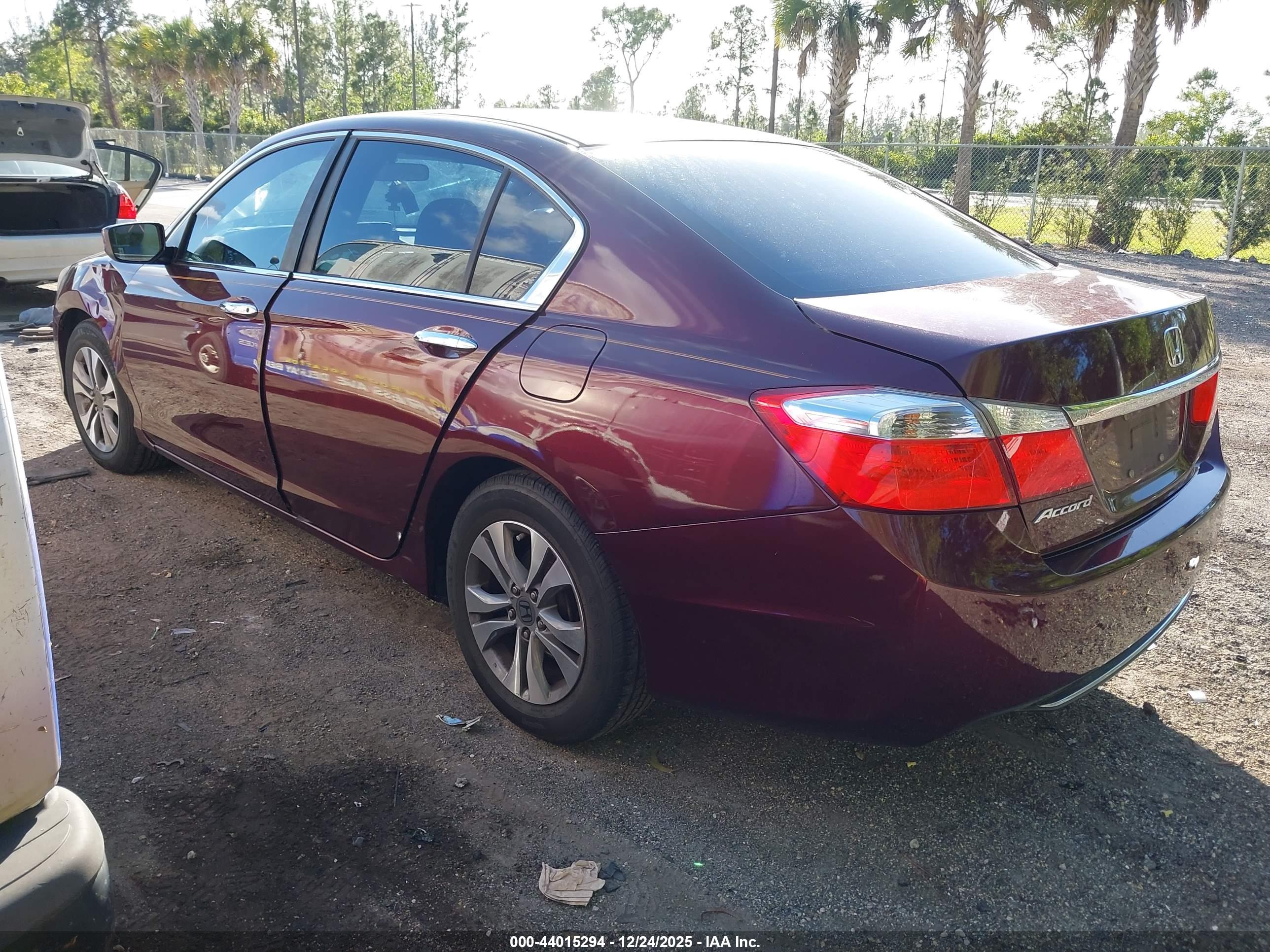 HONDA ACCORD image 3