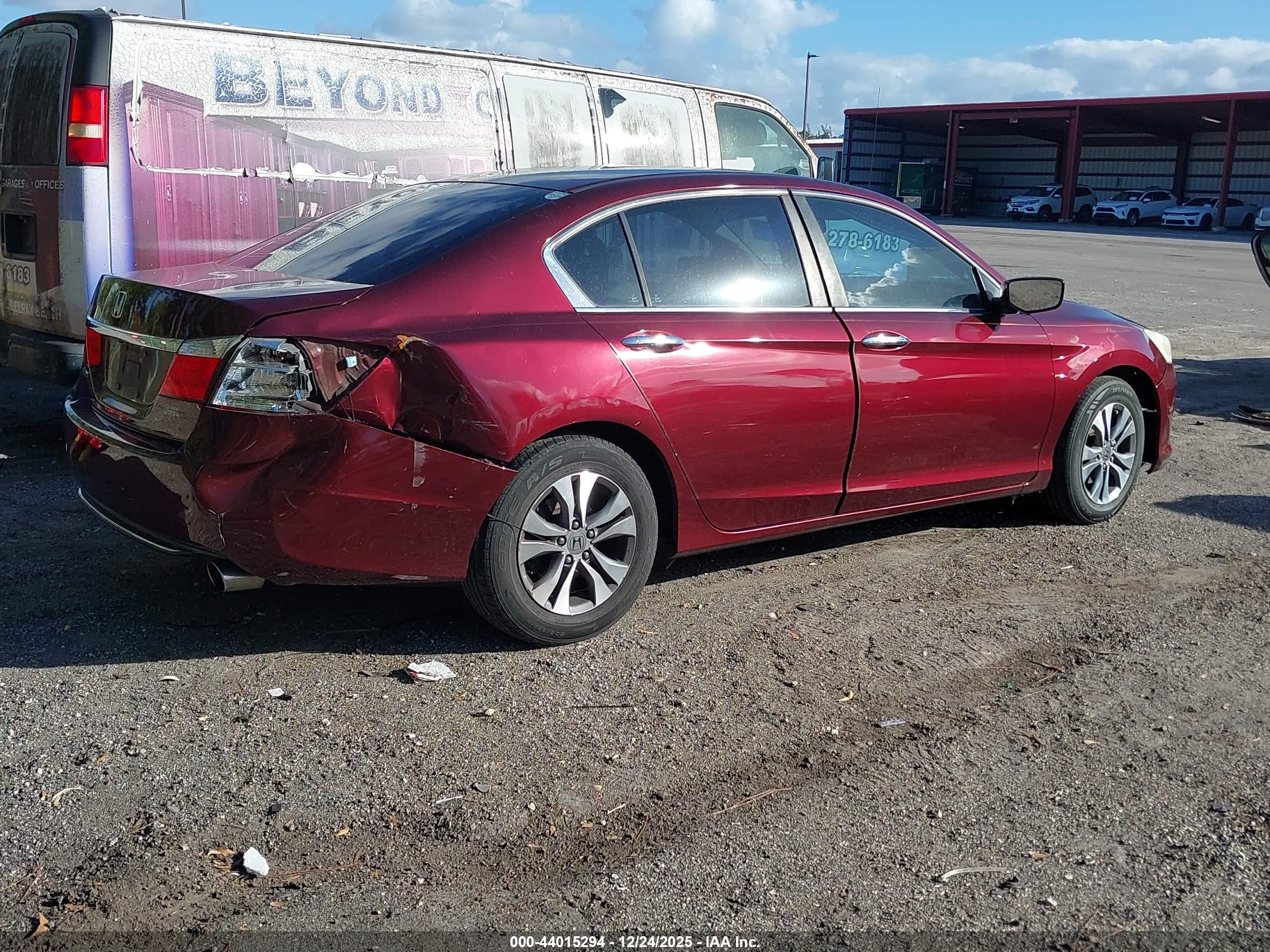 HONDA ACCORD image 4