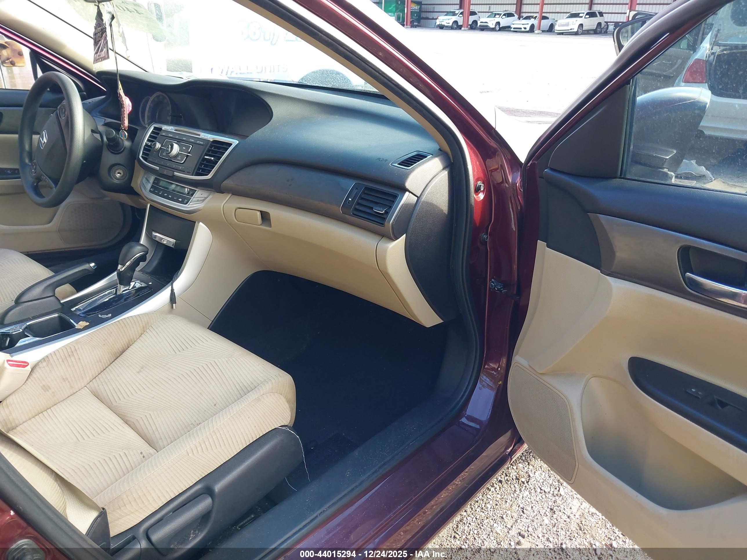 HONDA ACCORD image 5