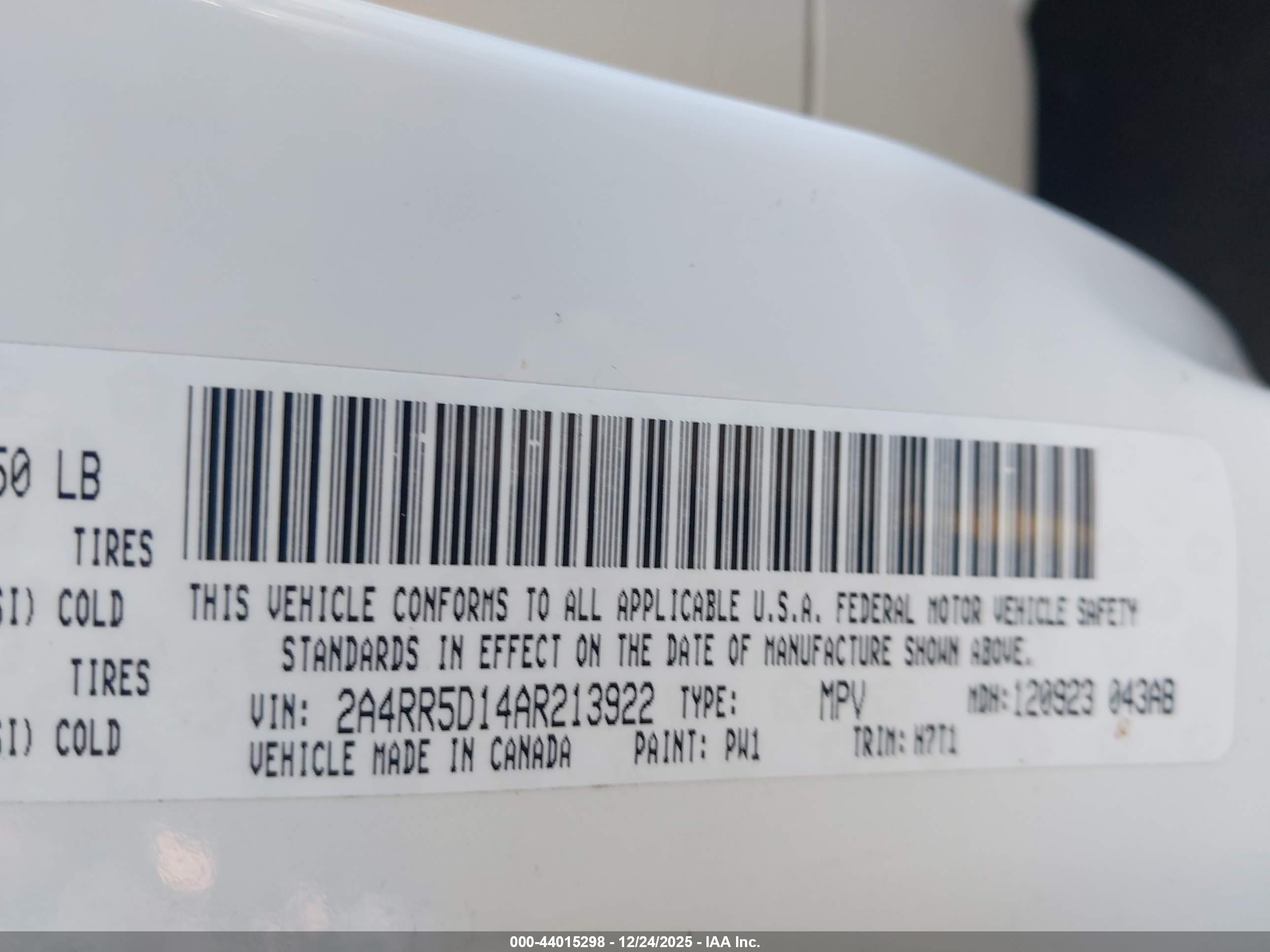 CHRYSLER TOWN image 9