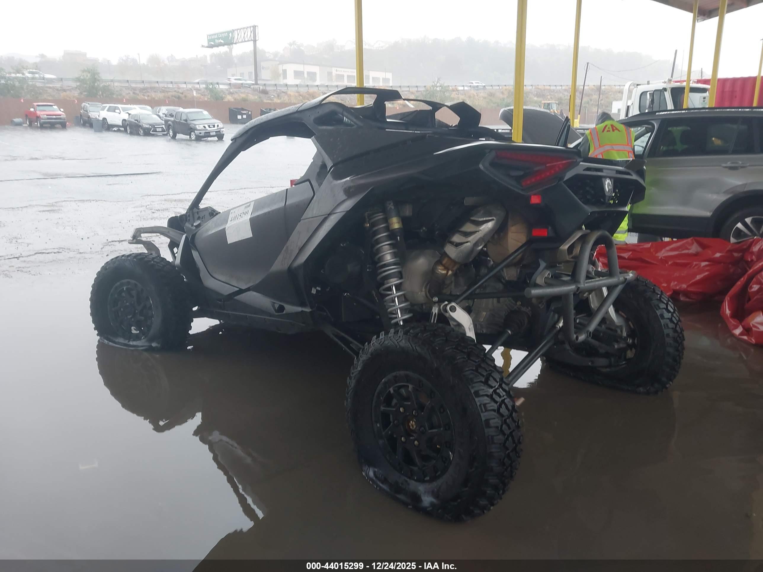 CAN-AM MAVERICK image 3
