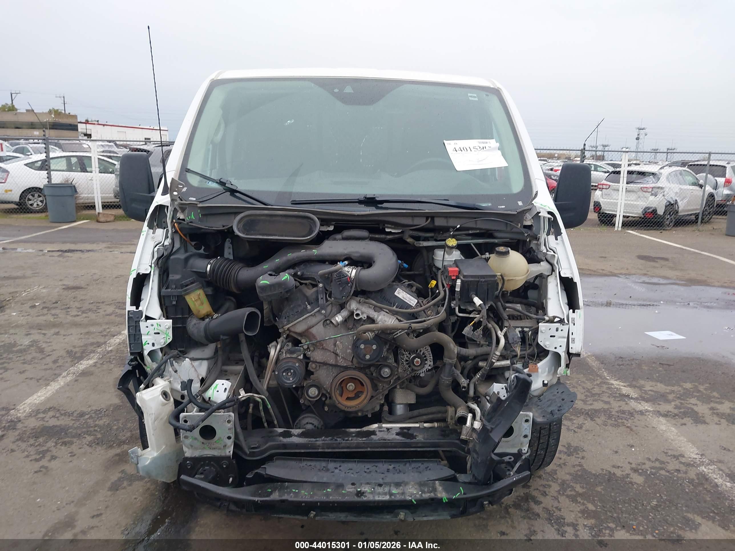 FORD TRANSIT-250 image 6
