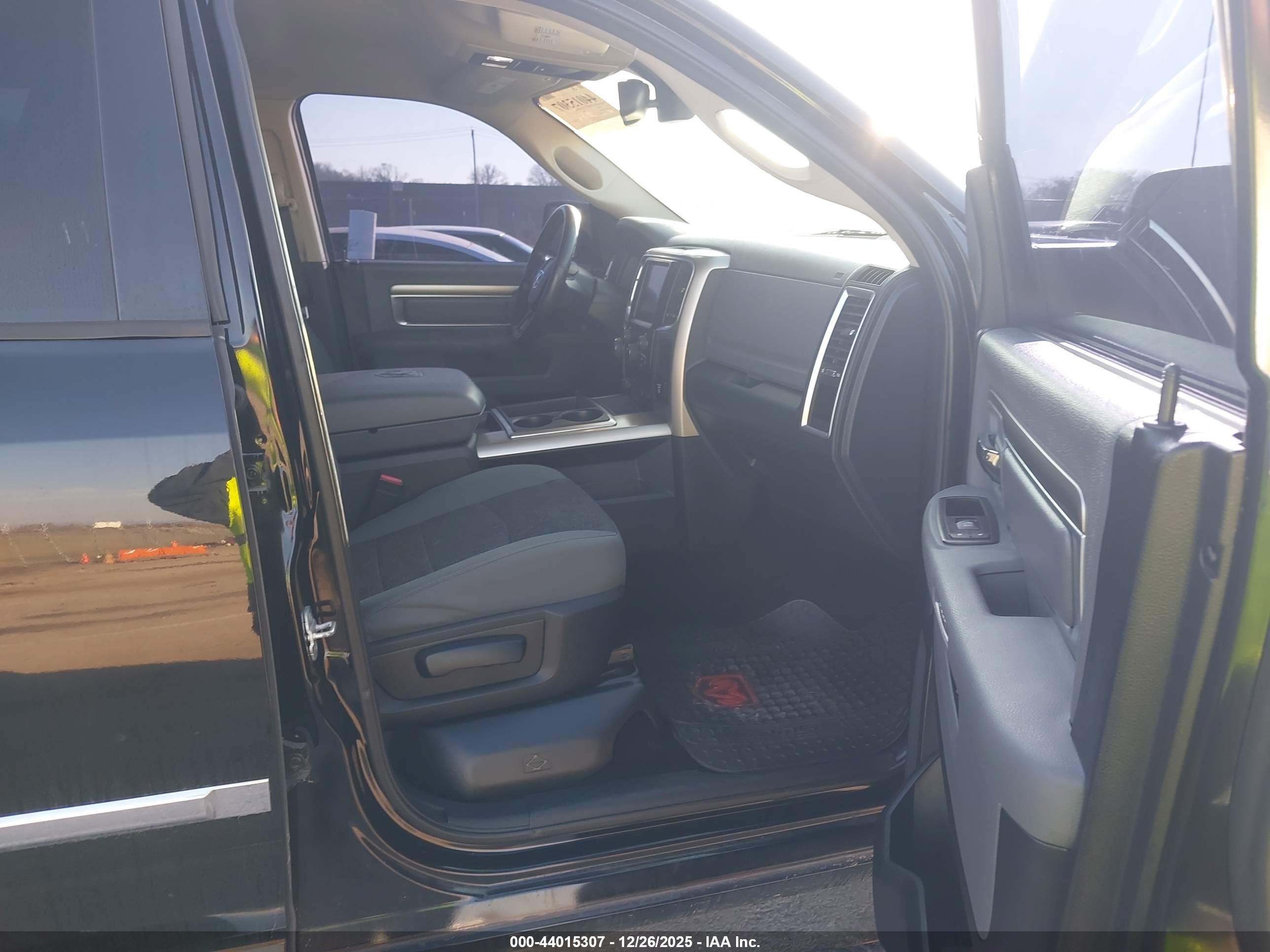 RAM 1500 image 5