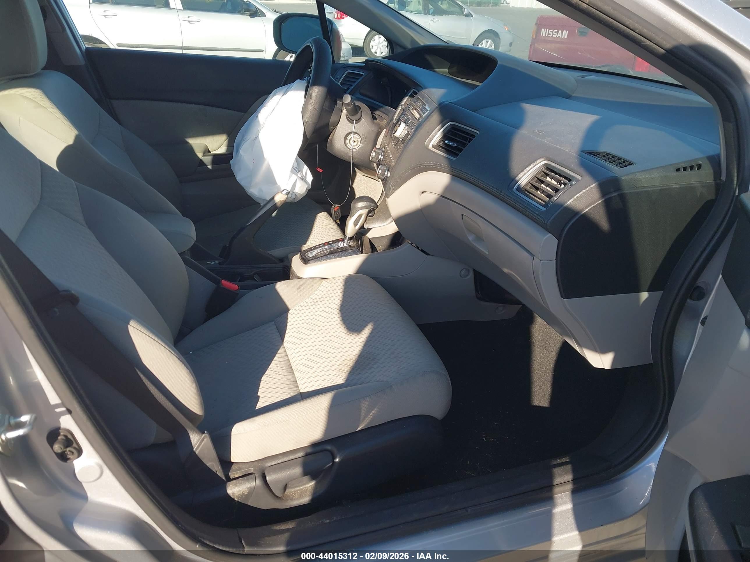 HONDA CIVIC image 5