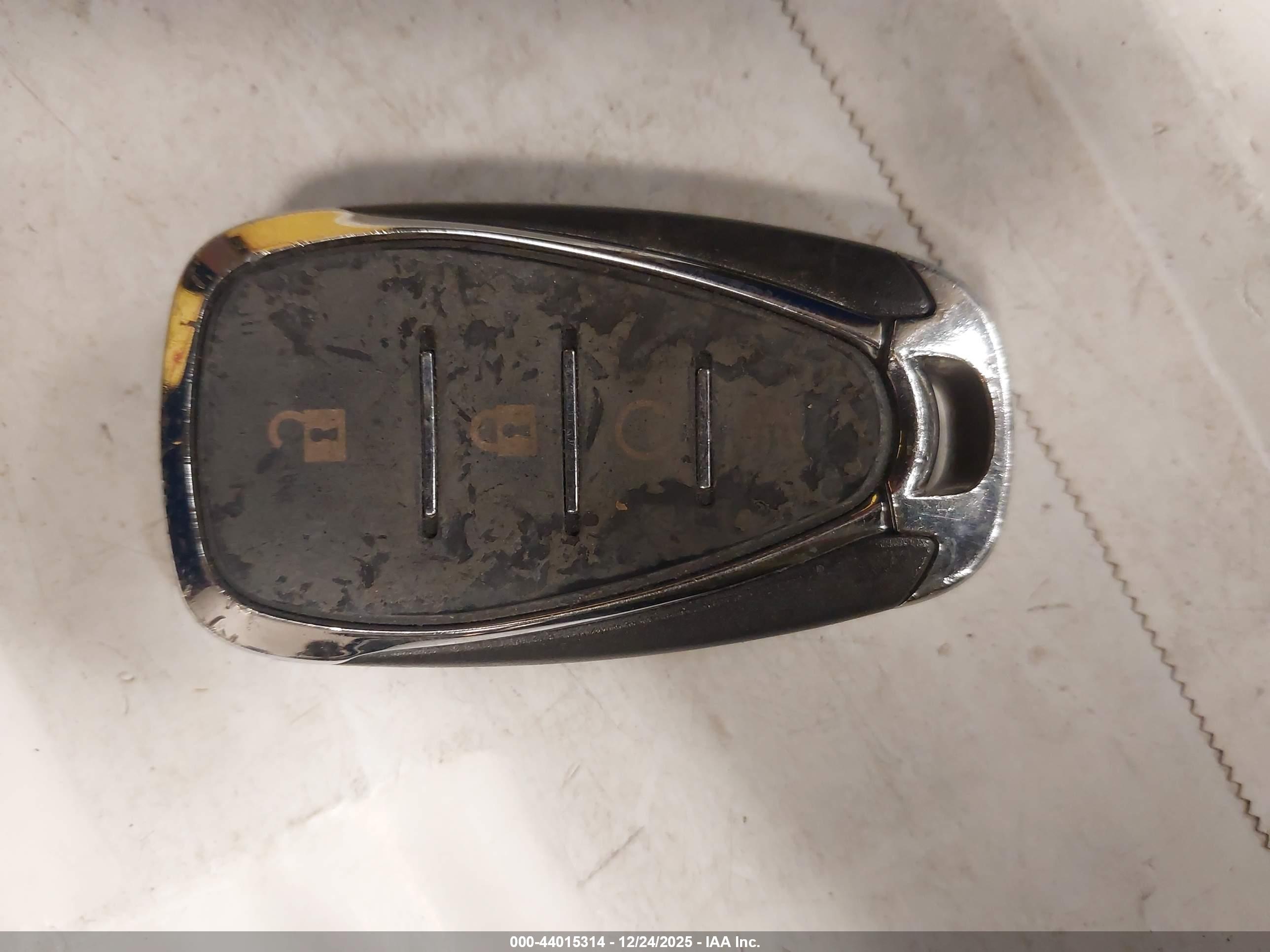 CHEVROLET BOLT image 11