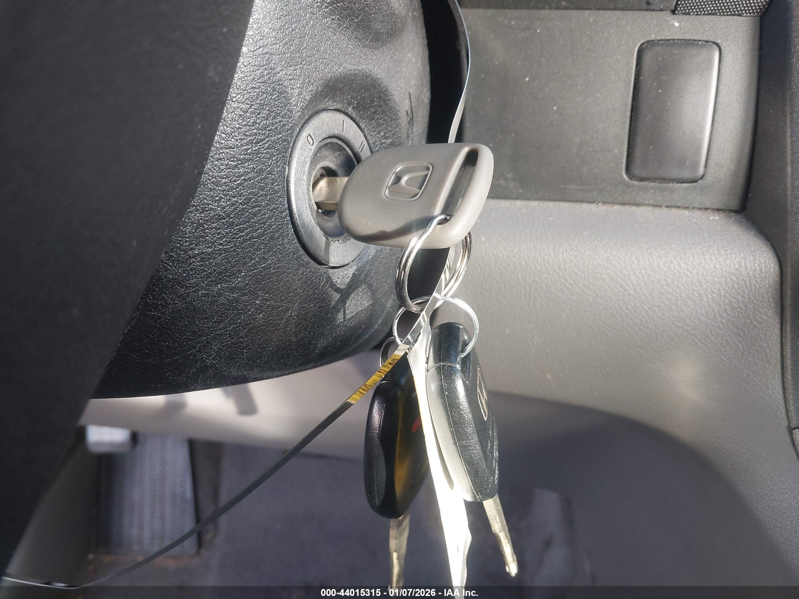 HONDA CR-V image 11