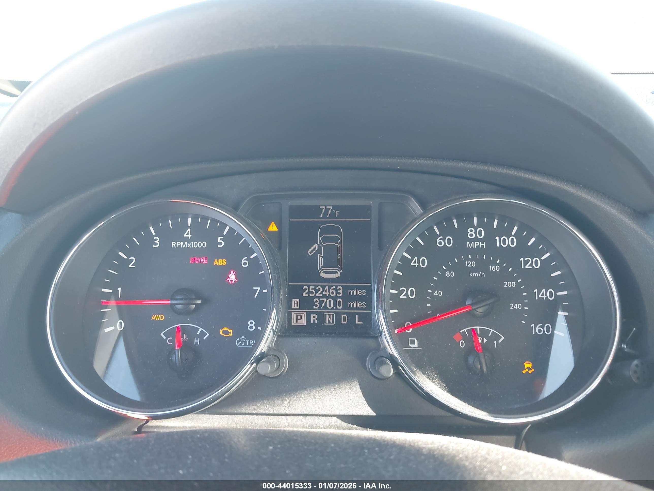 NISSAN ROGUE image 7