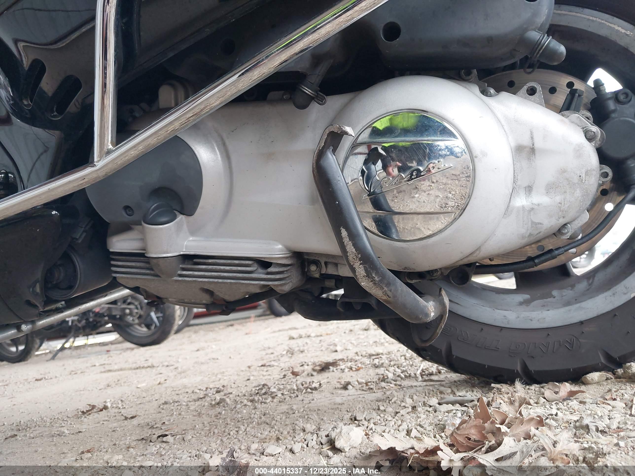 VESPA GTS image 9