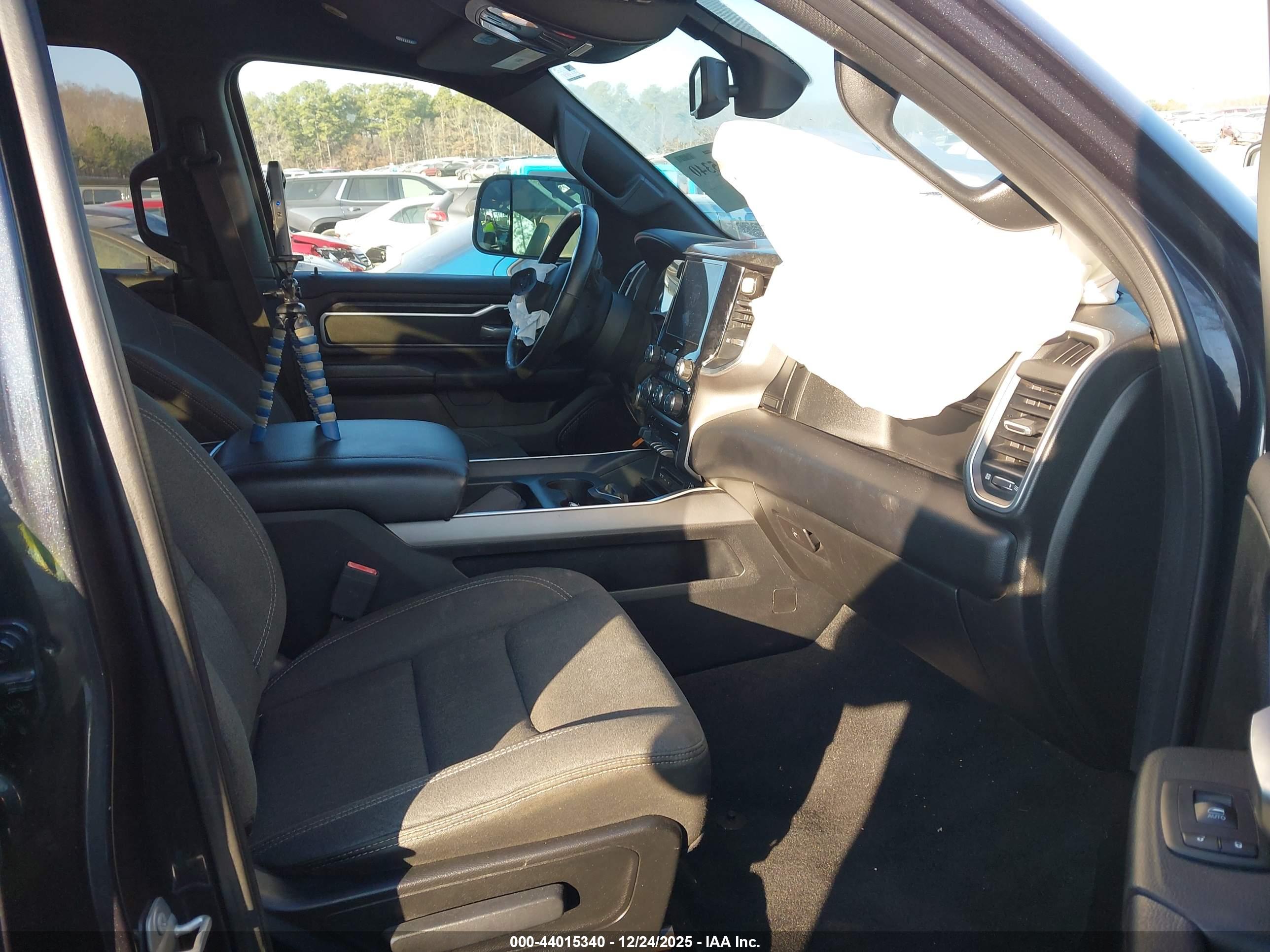 RAM 1500 image 5