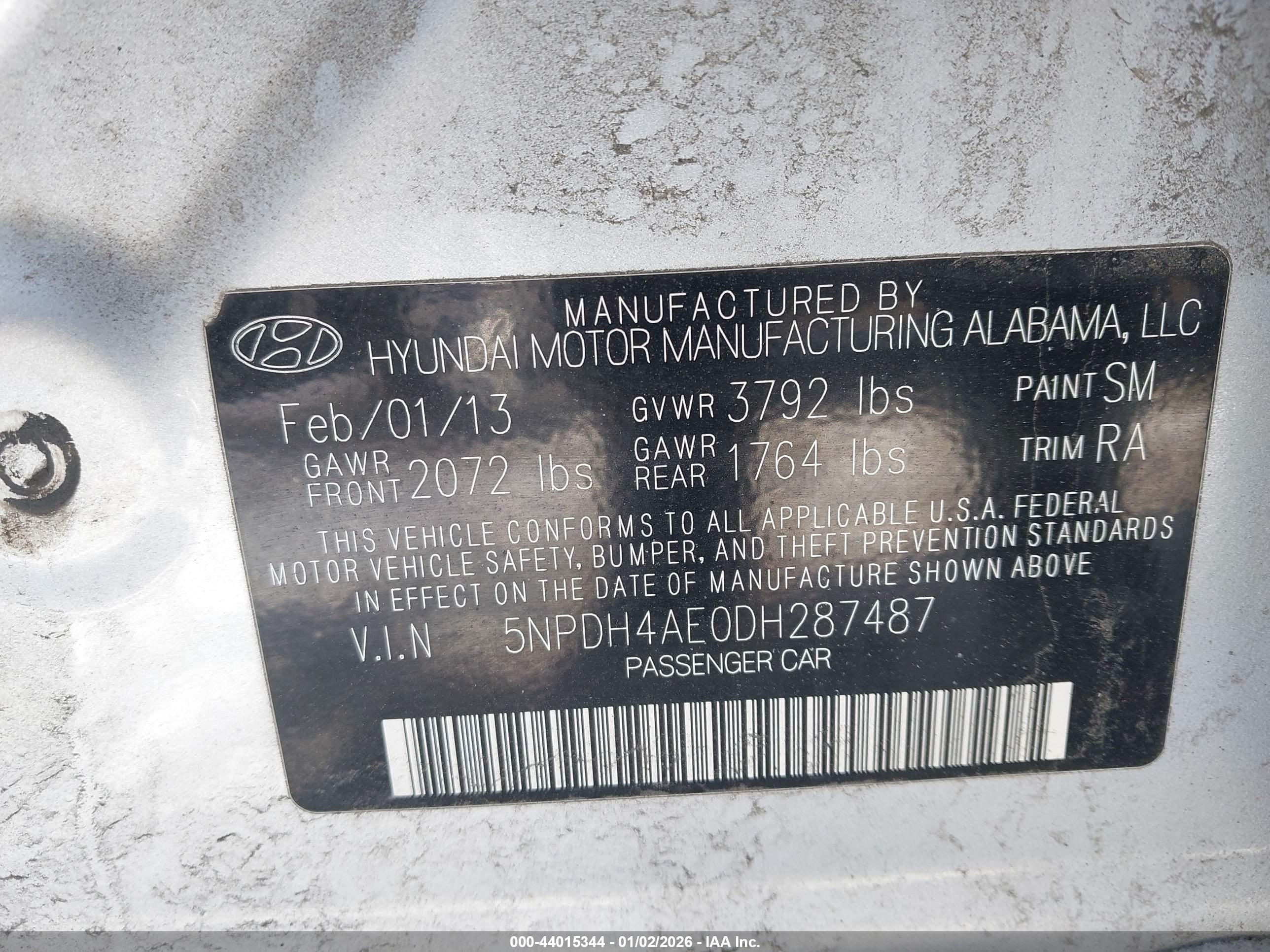 HYUNDAI ELANTRA image 9