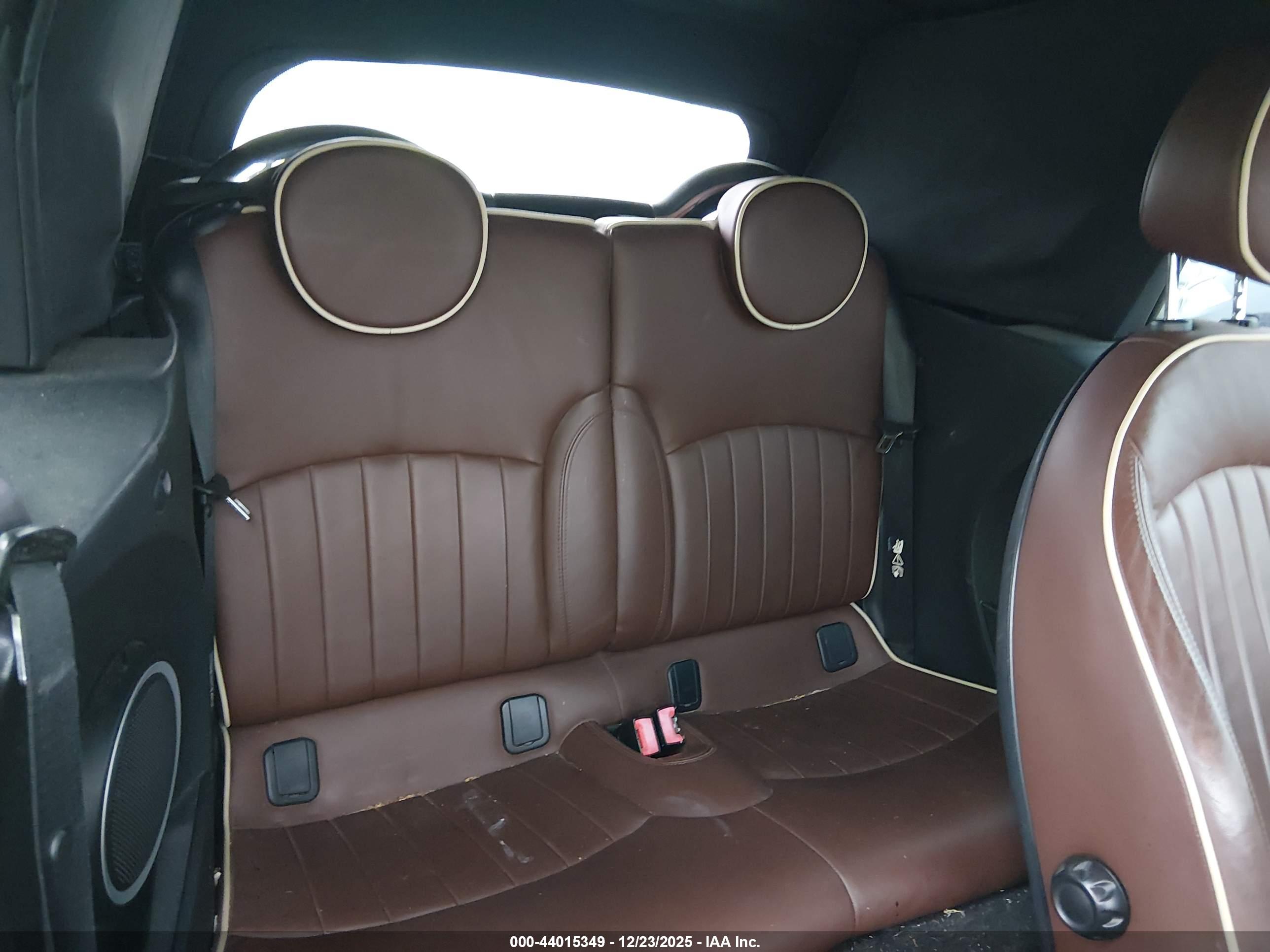 MINI COOPER image 8
