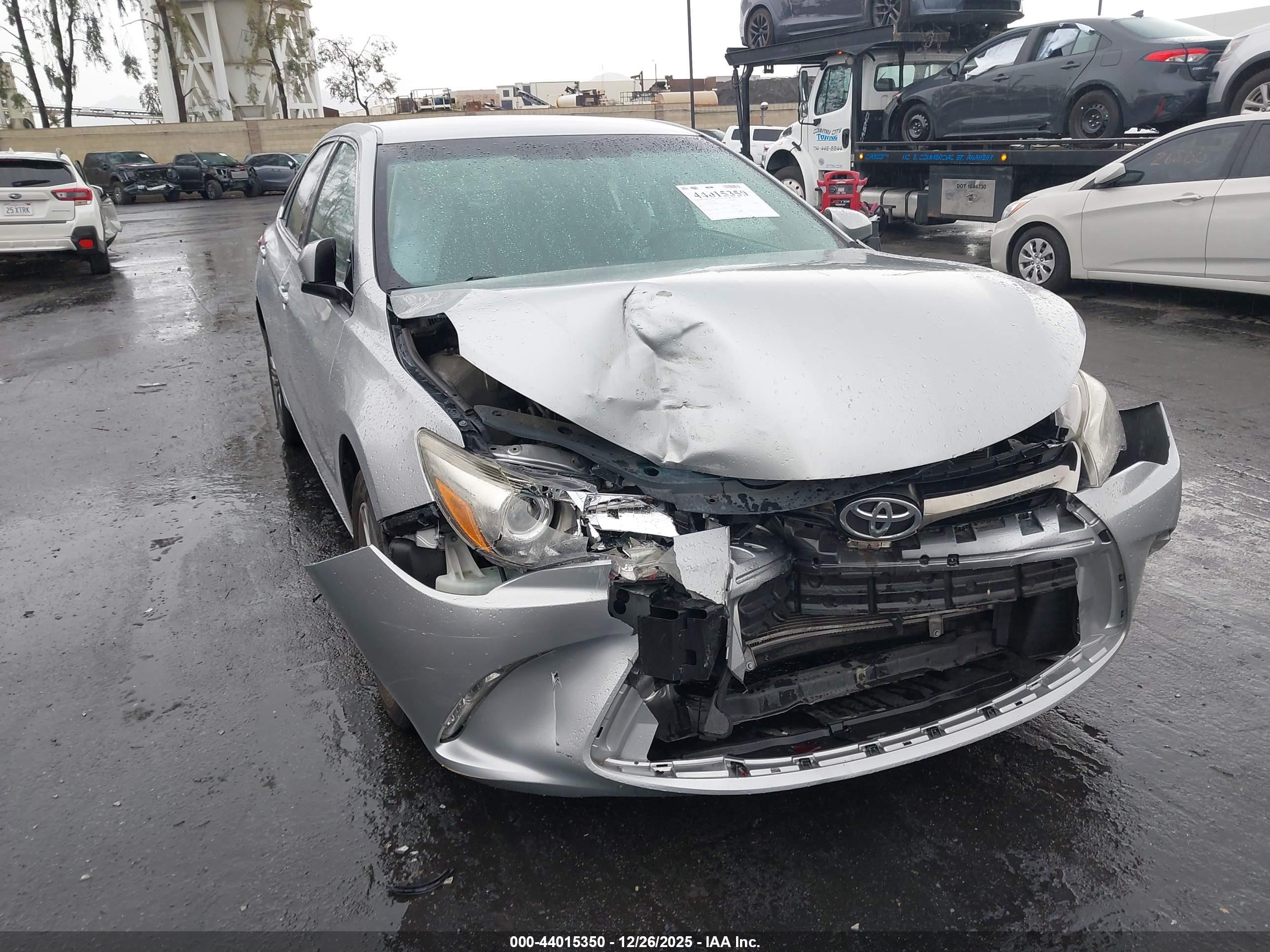TOYOTA CAMRY image 6