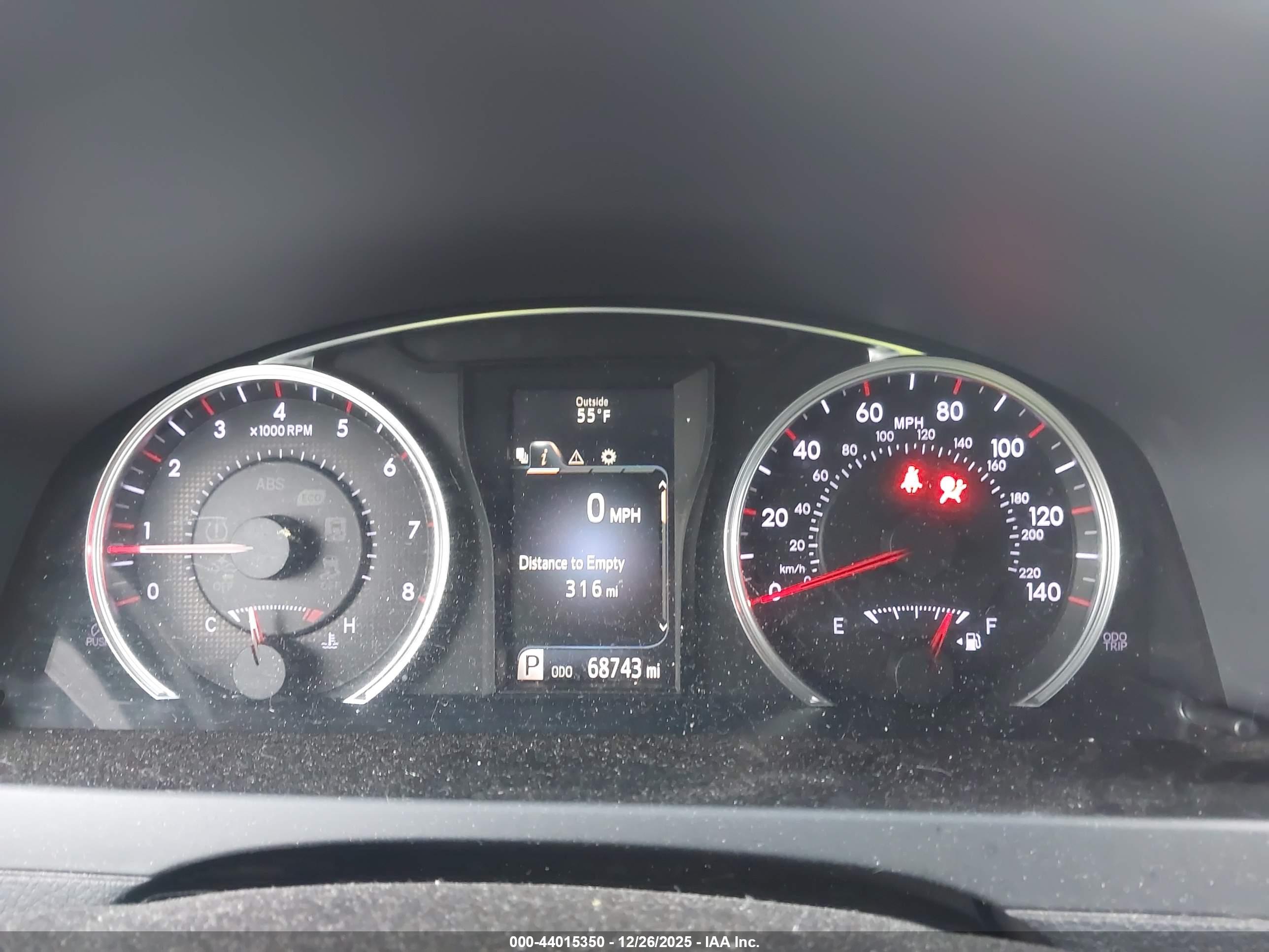 TOYOTA CAMRY image 7