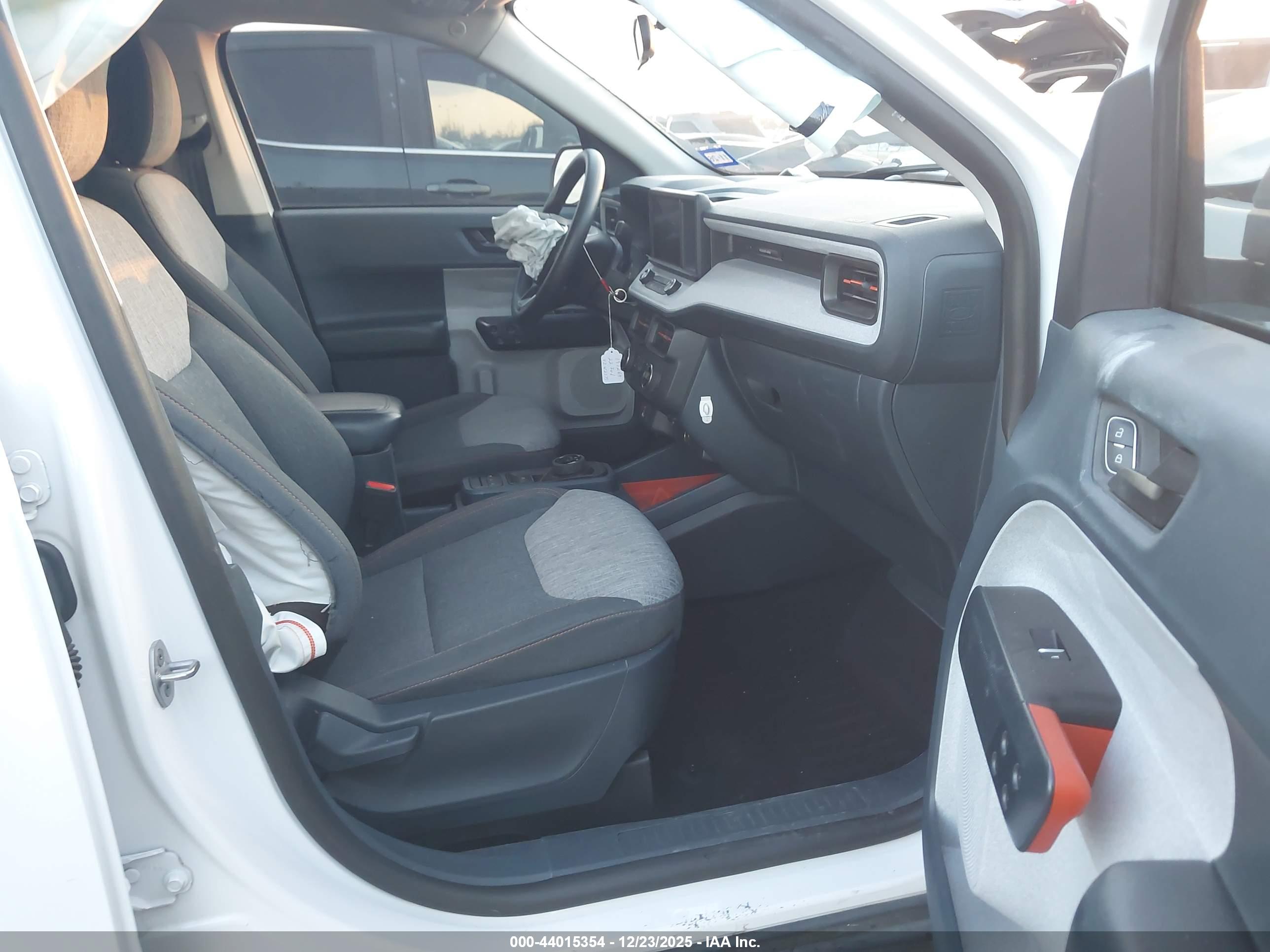 FORD MAVERICK image 5