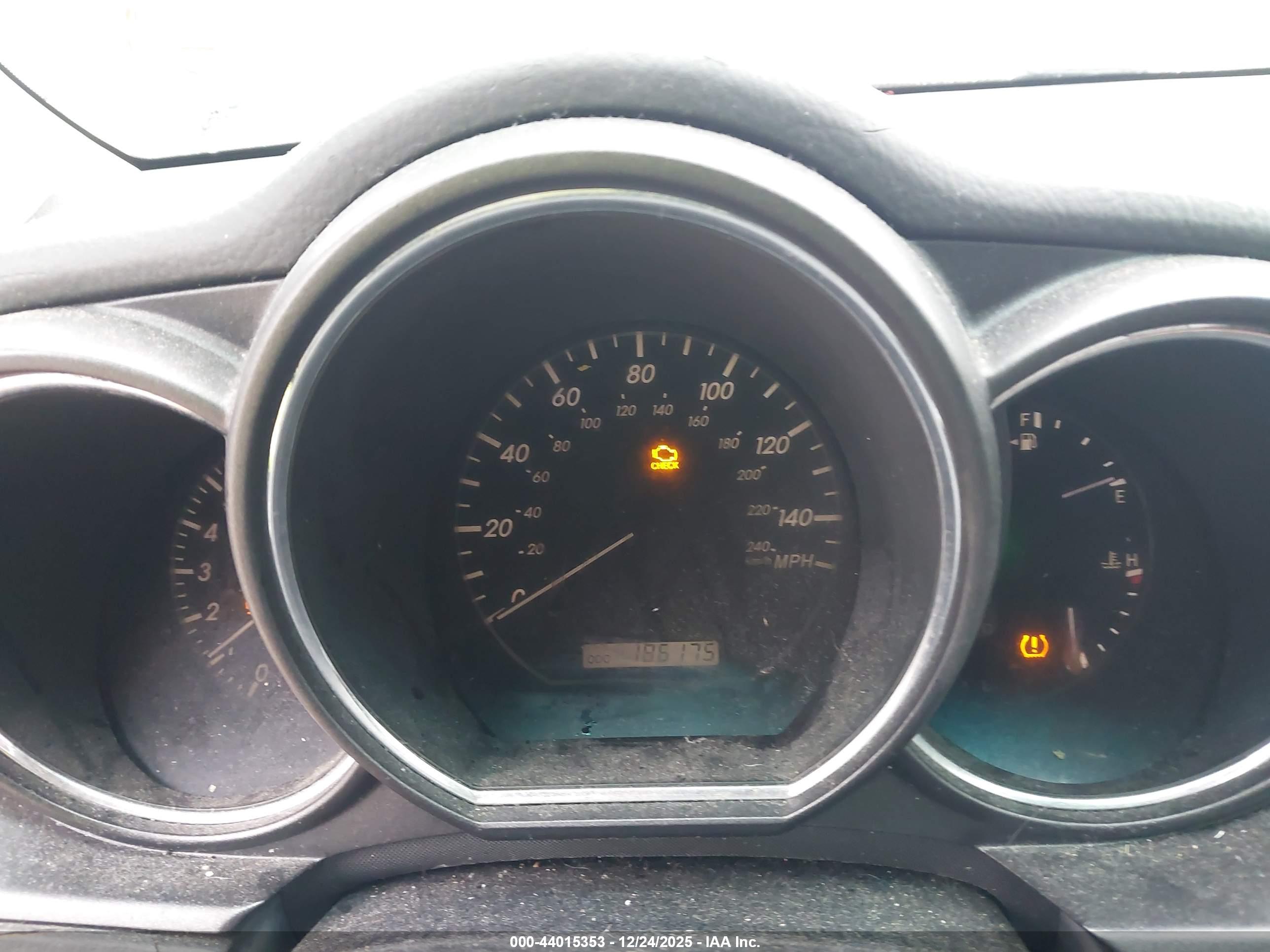 LEXUS RX image 7