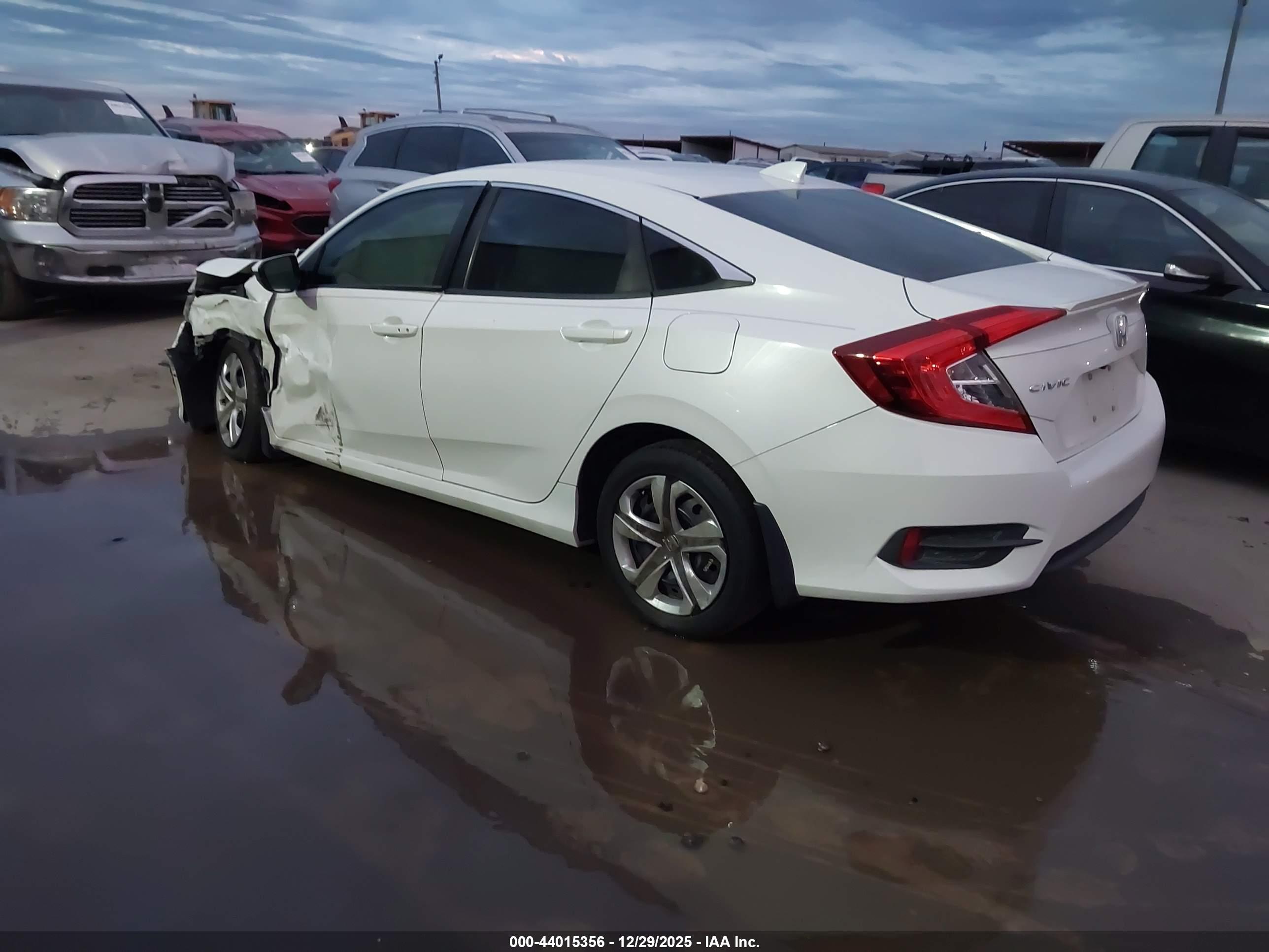 HONDA CIVIC image 3