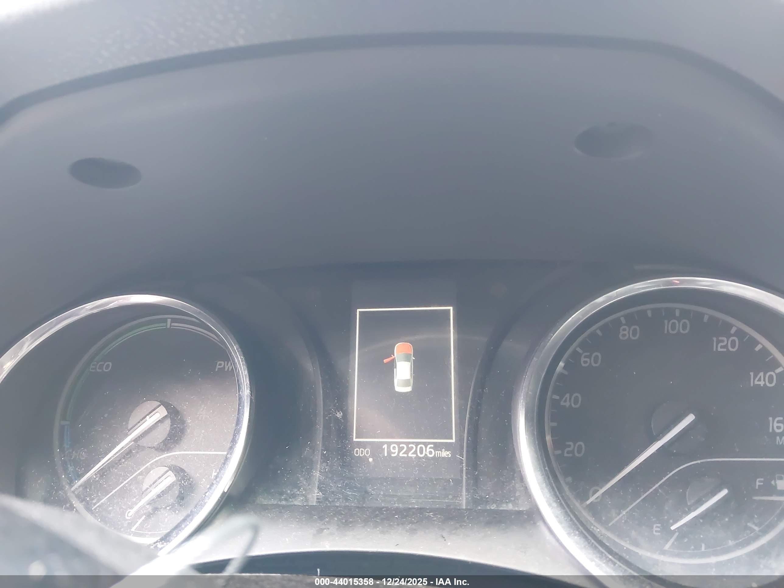 TOYOTA CAMRY image 7