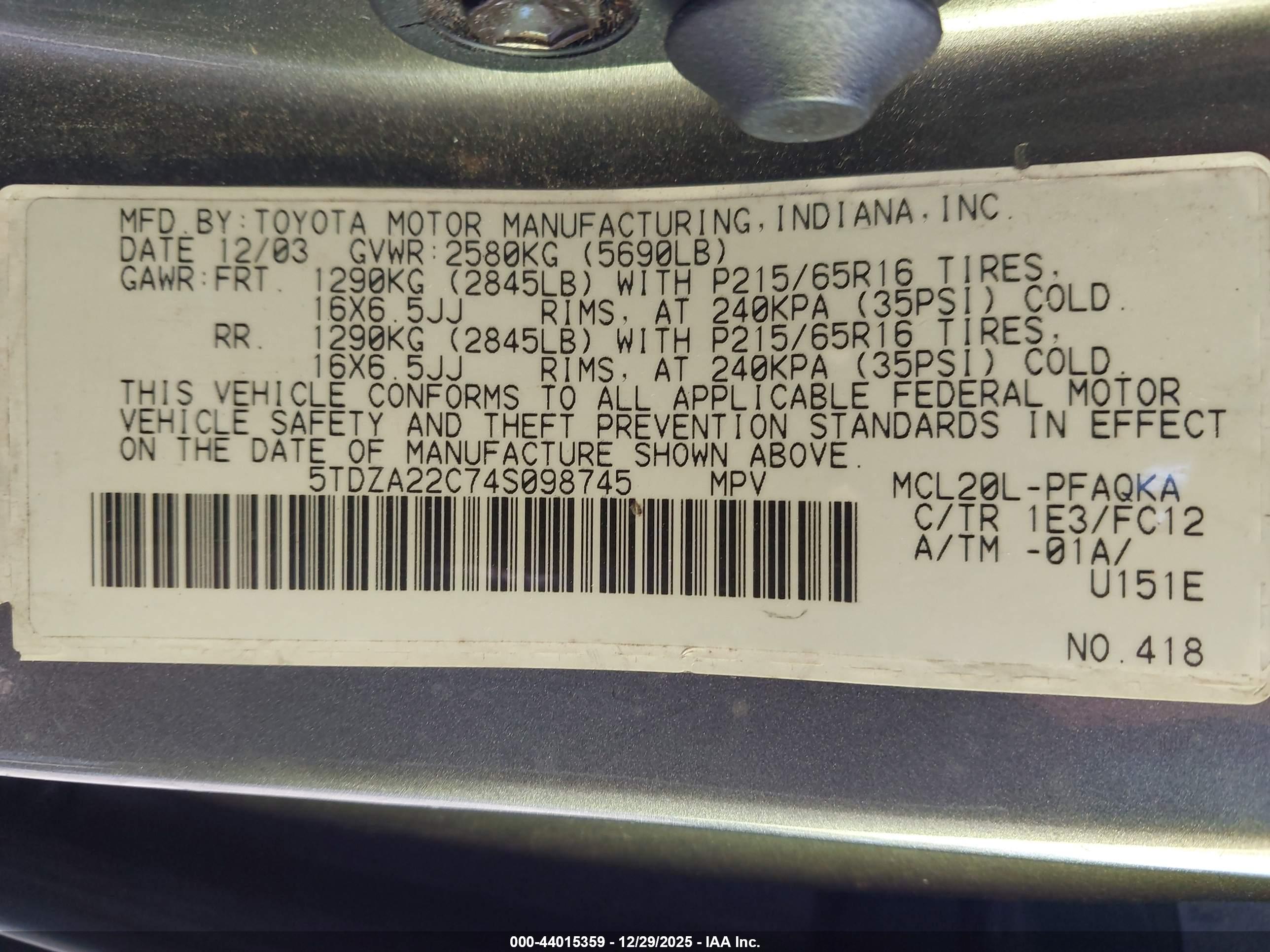 TOYOTA SIENNA image 9