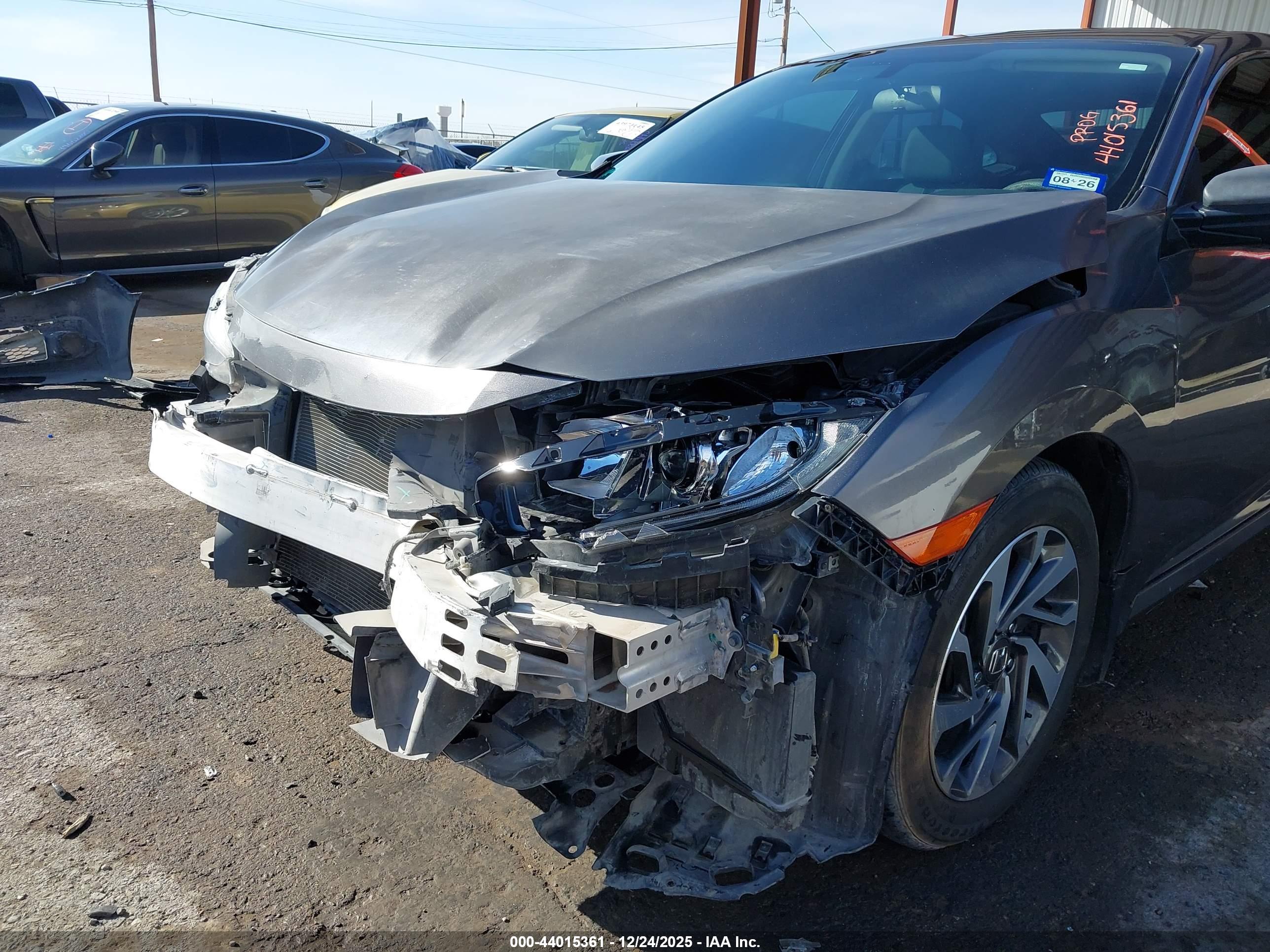HONDA CIVIC image 6