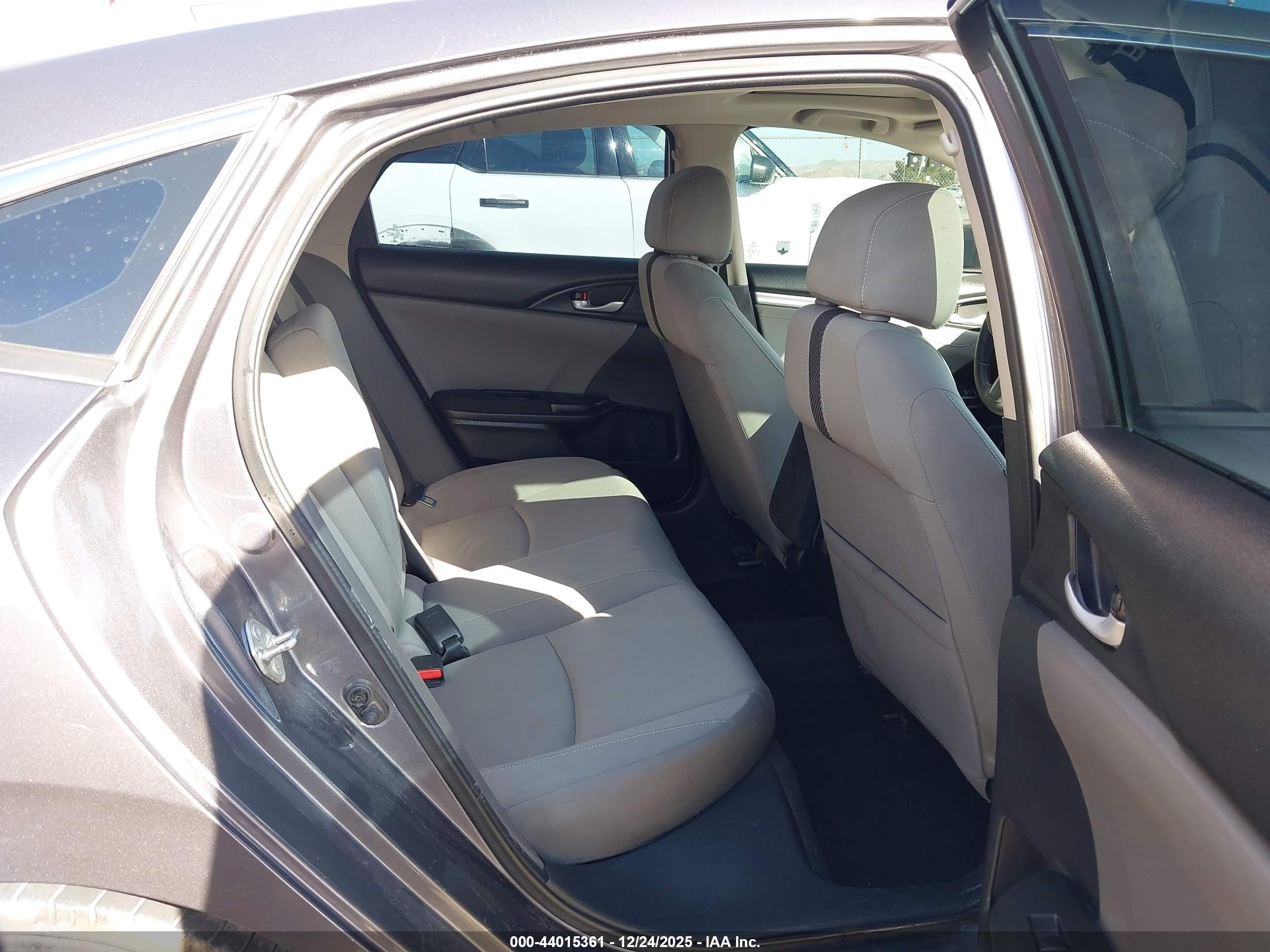 HONDA CIVIC image 8