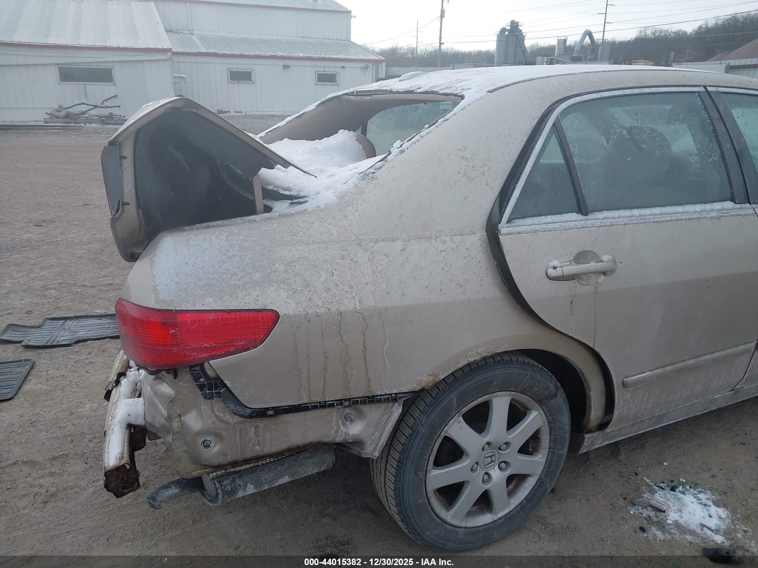 HONDA ACCORD image 6