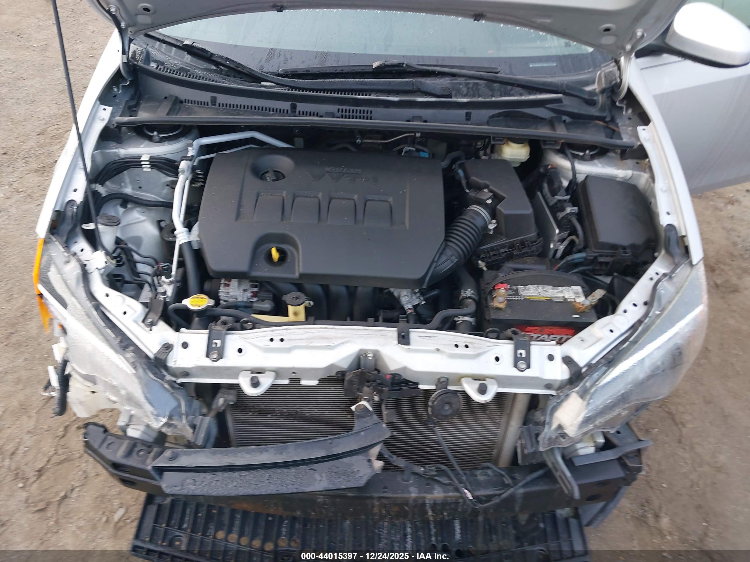 TOYOTA COROLLA image 10