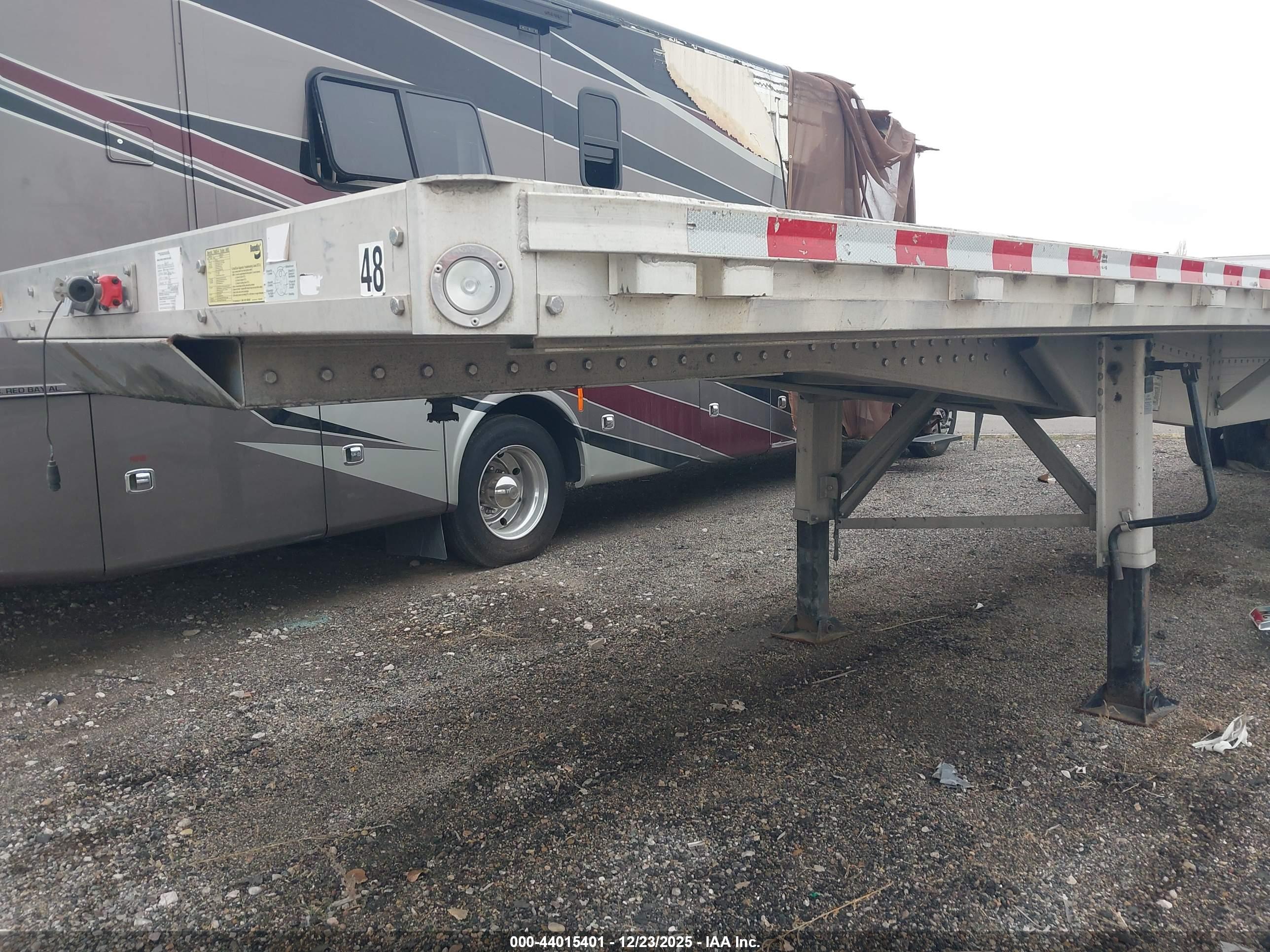 REITNOUER TRAILER image 10