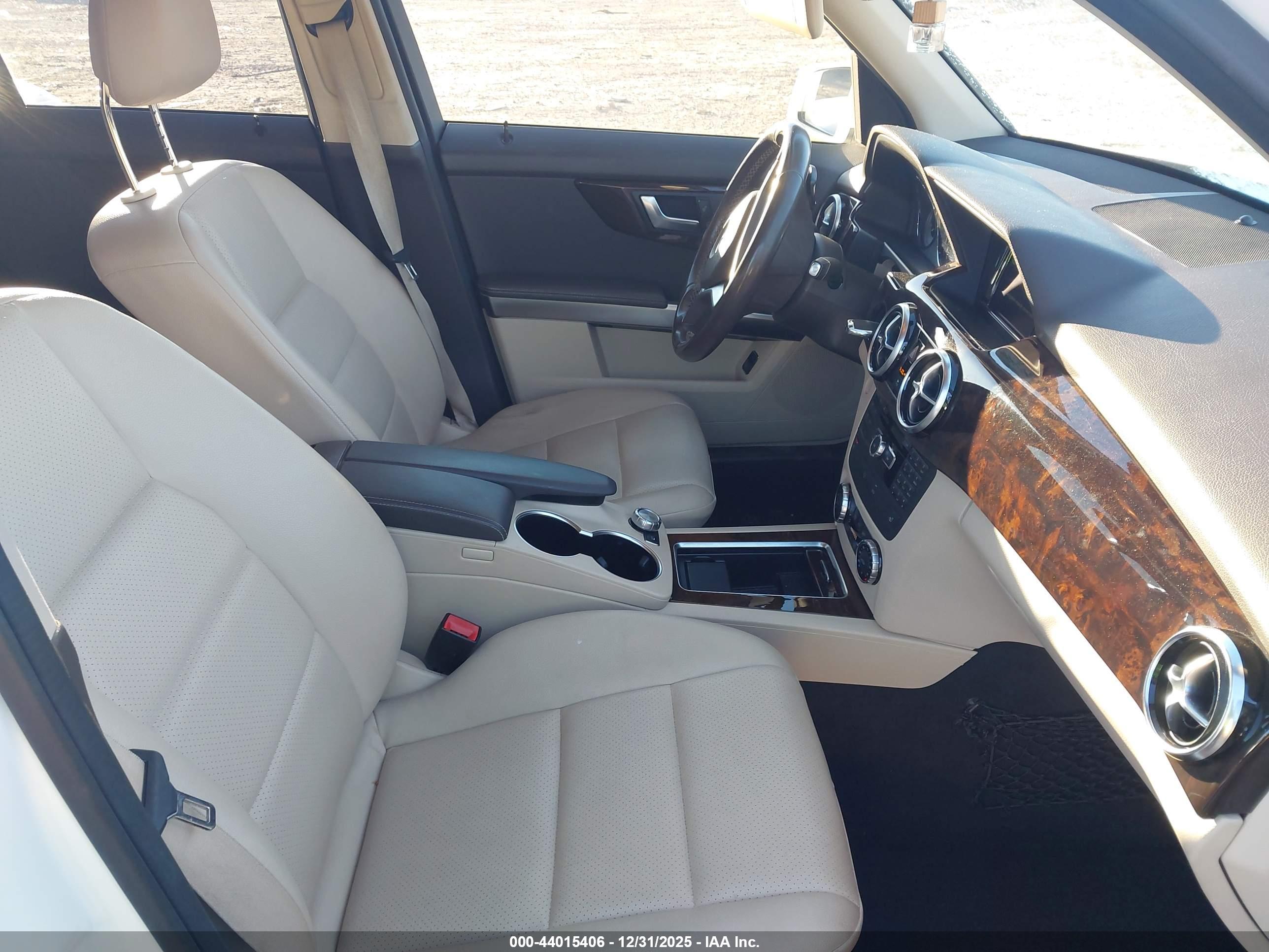 MERCEDES-BENZ GLK image 5