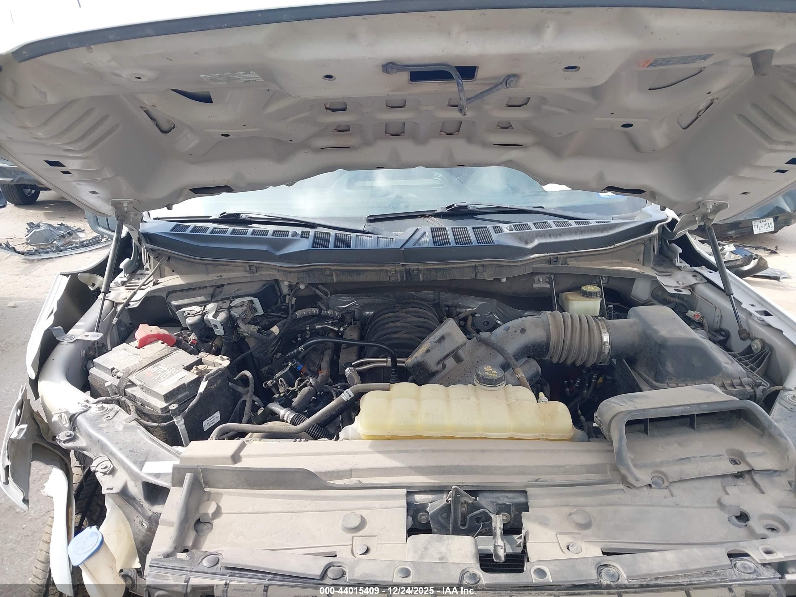 FORD F-150 image 10