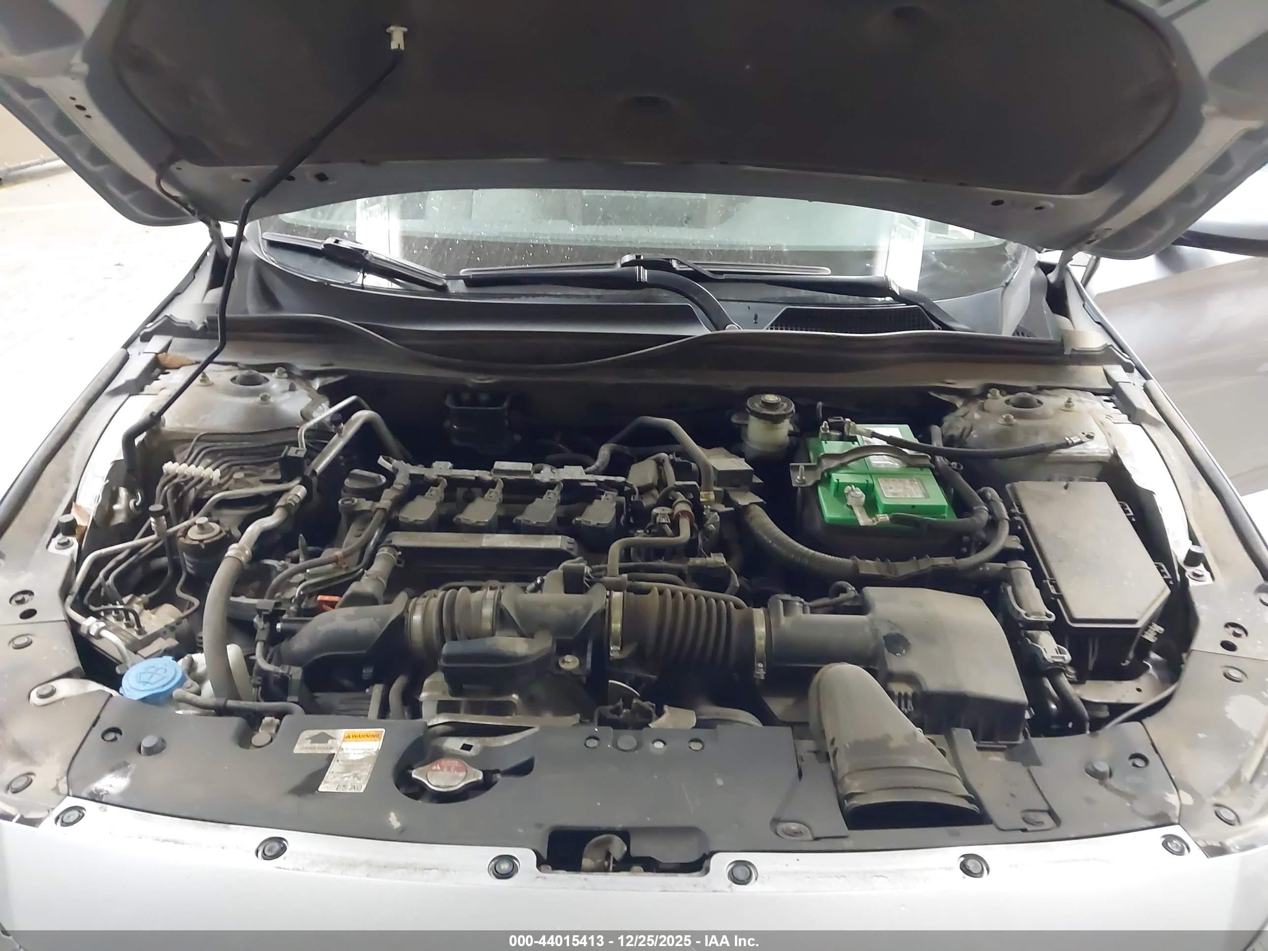 HONDA ACCORD image 10