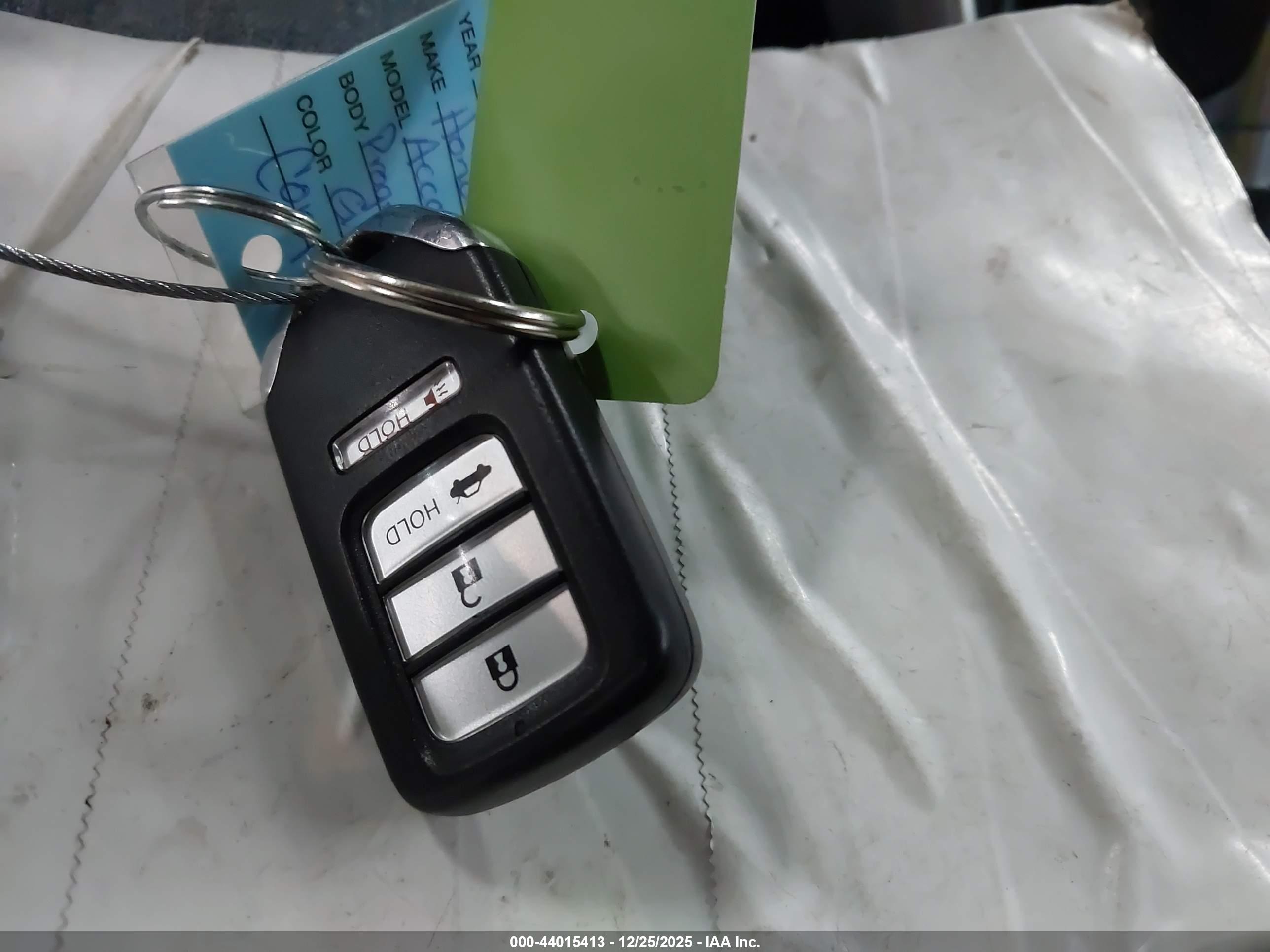 HONDA ACCORD image 11
