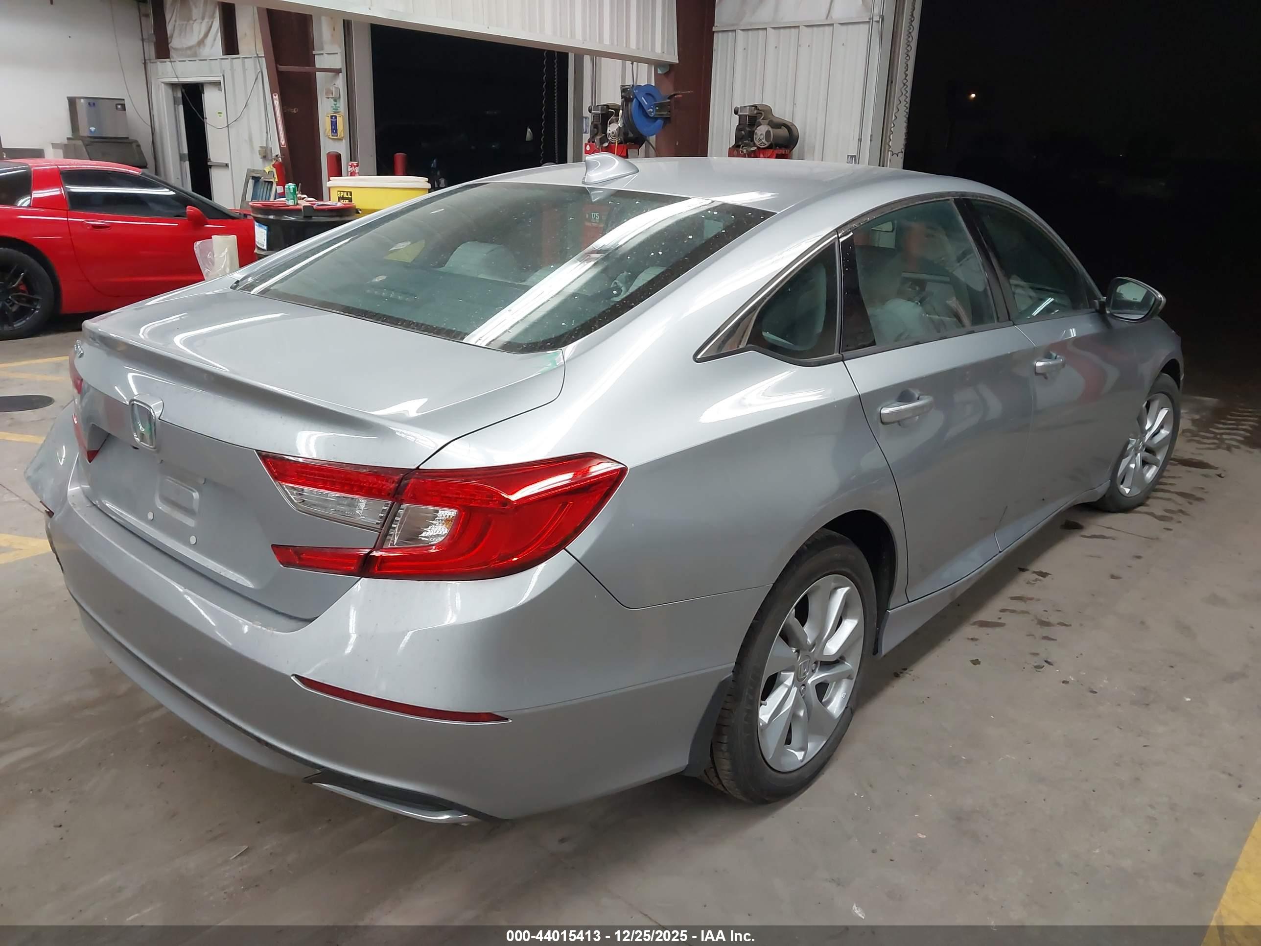 HONDA ACCORD image 4