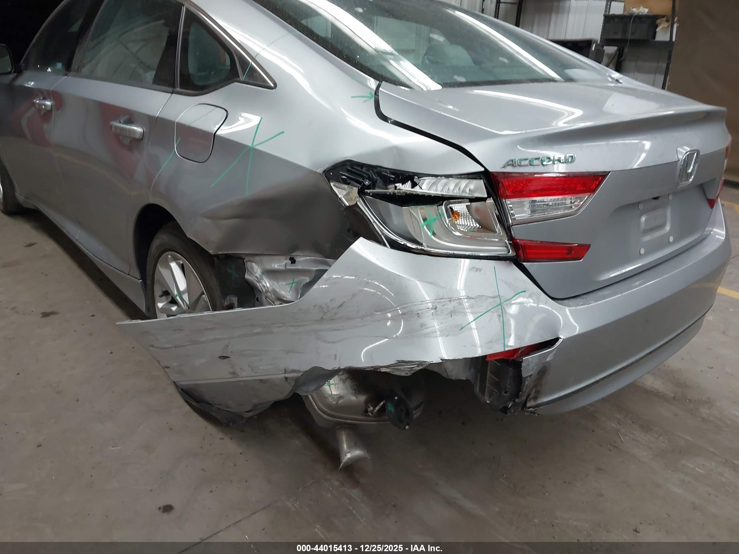 HONDA ACCORD image 6