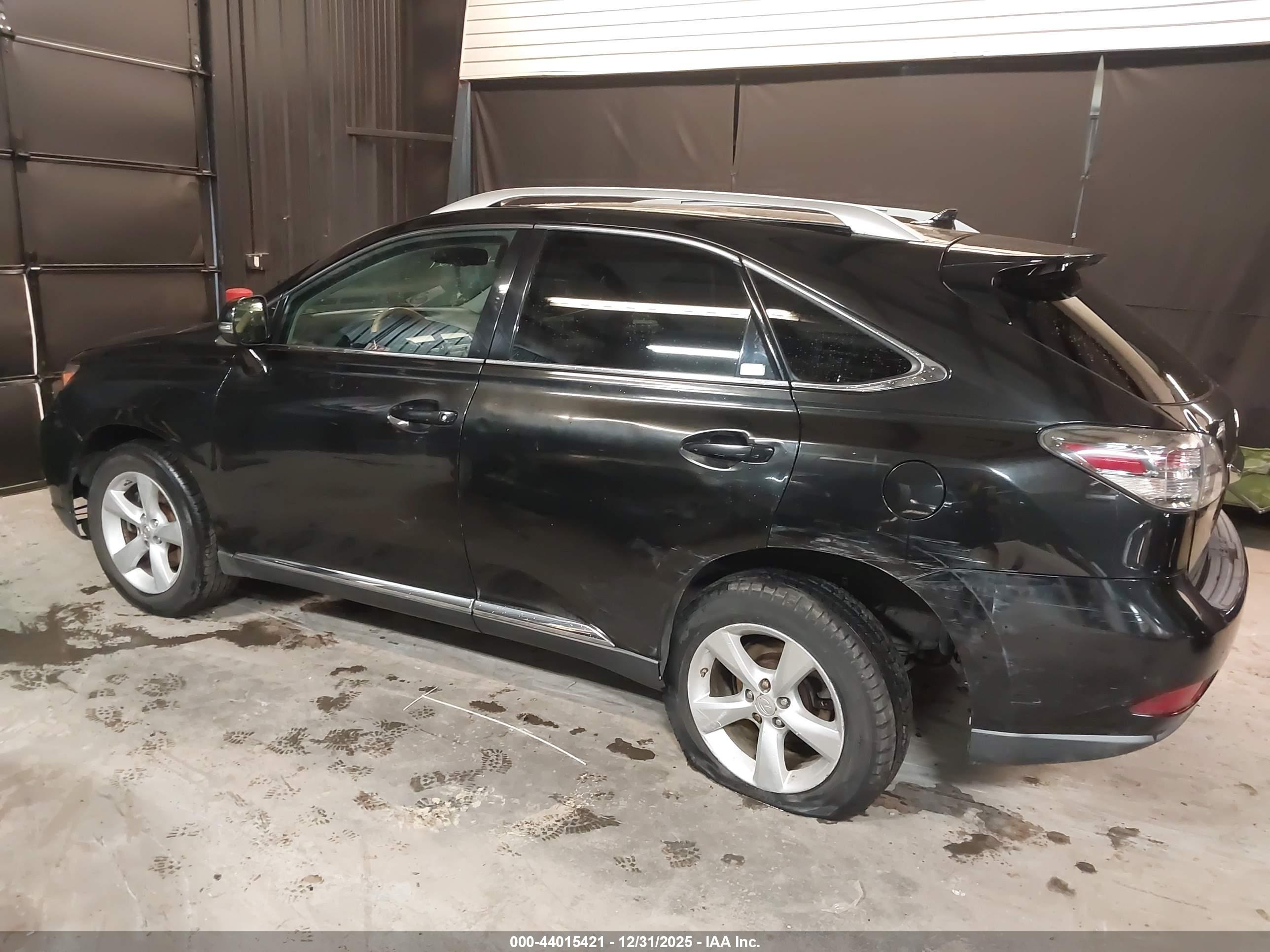 LEXUS RX image 6