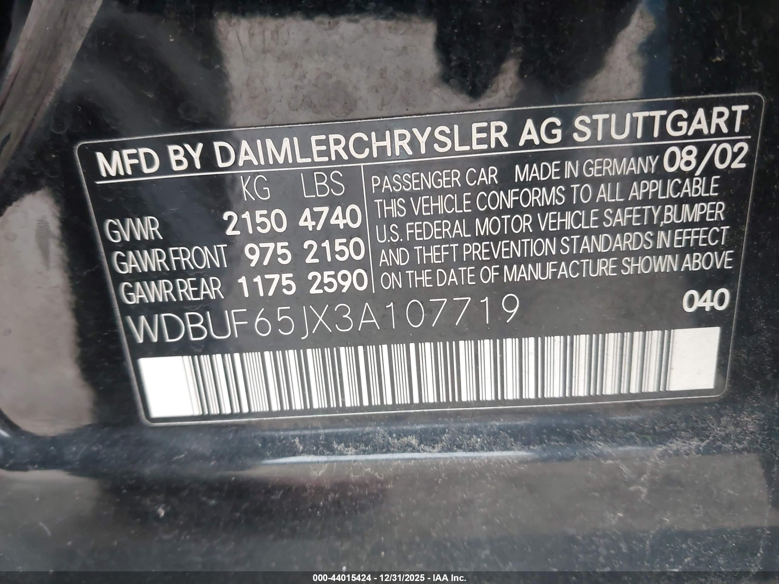 MERCEDES-BENZ E image 9