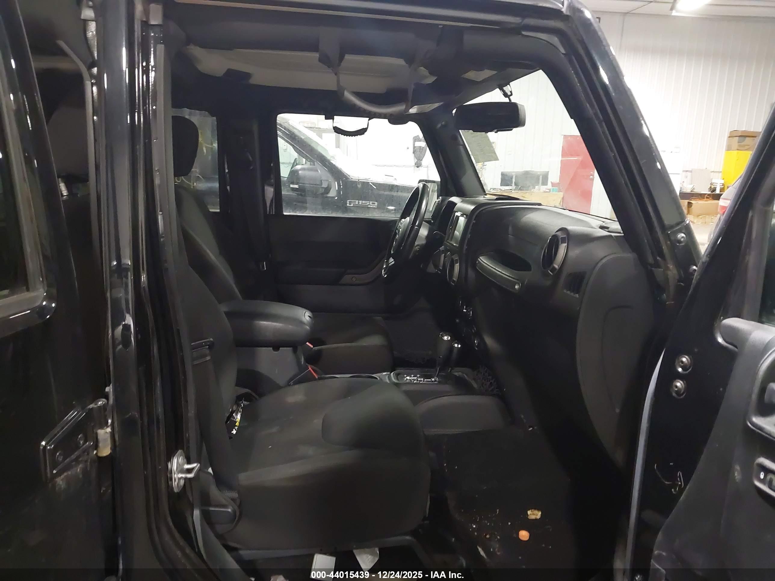 JEEP WRANGLER image 5