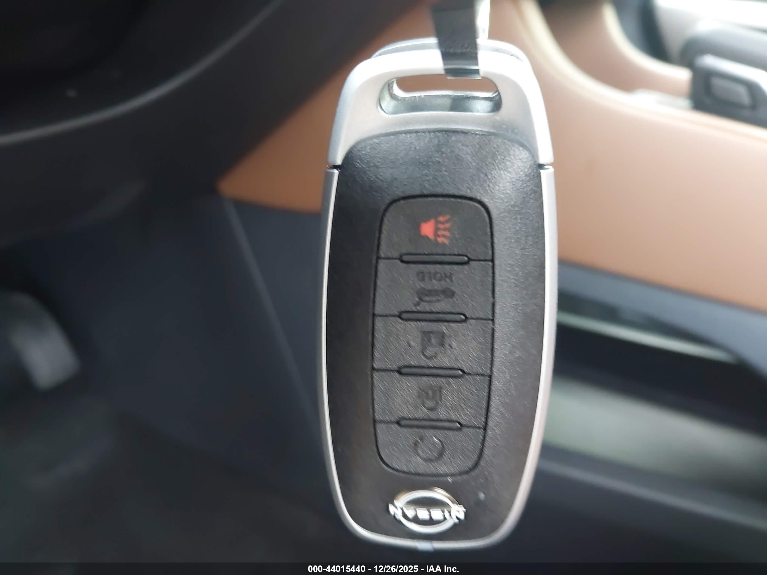 NISSAN PATHFINDER image 11