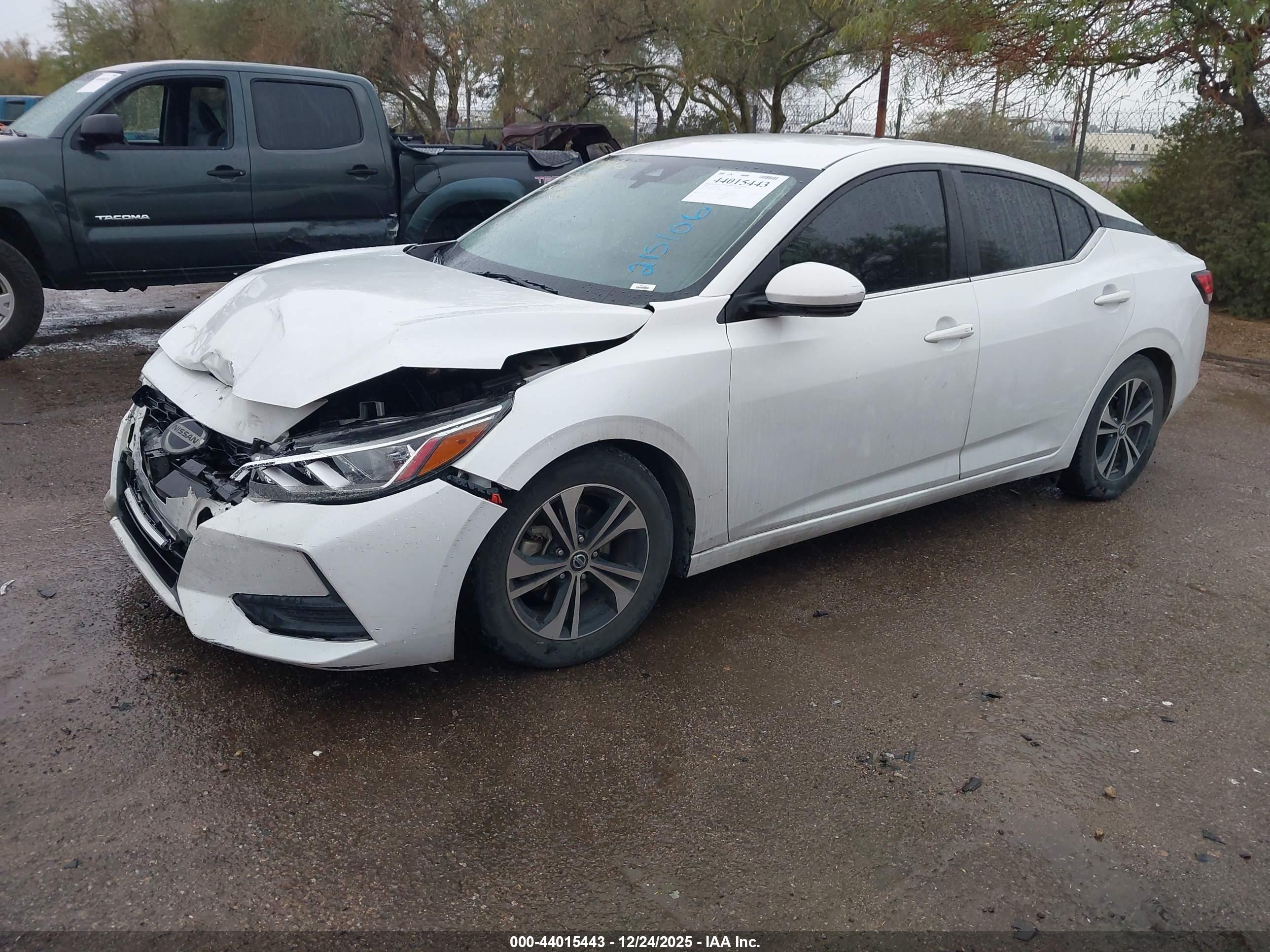 NISSAN SENTRA image 2