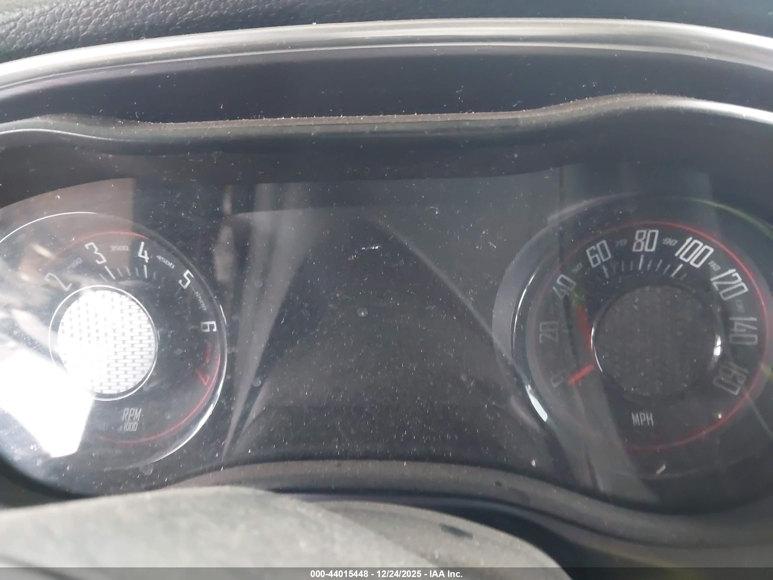 DODGE CHALLENGER image 7