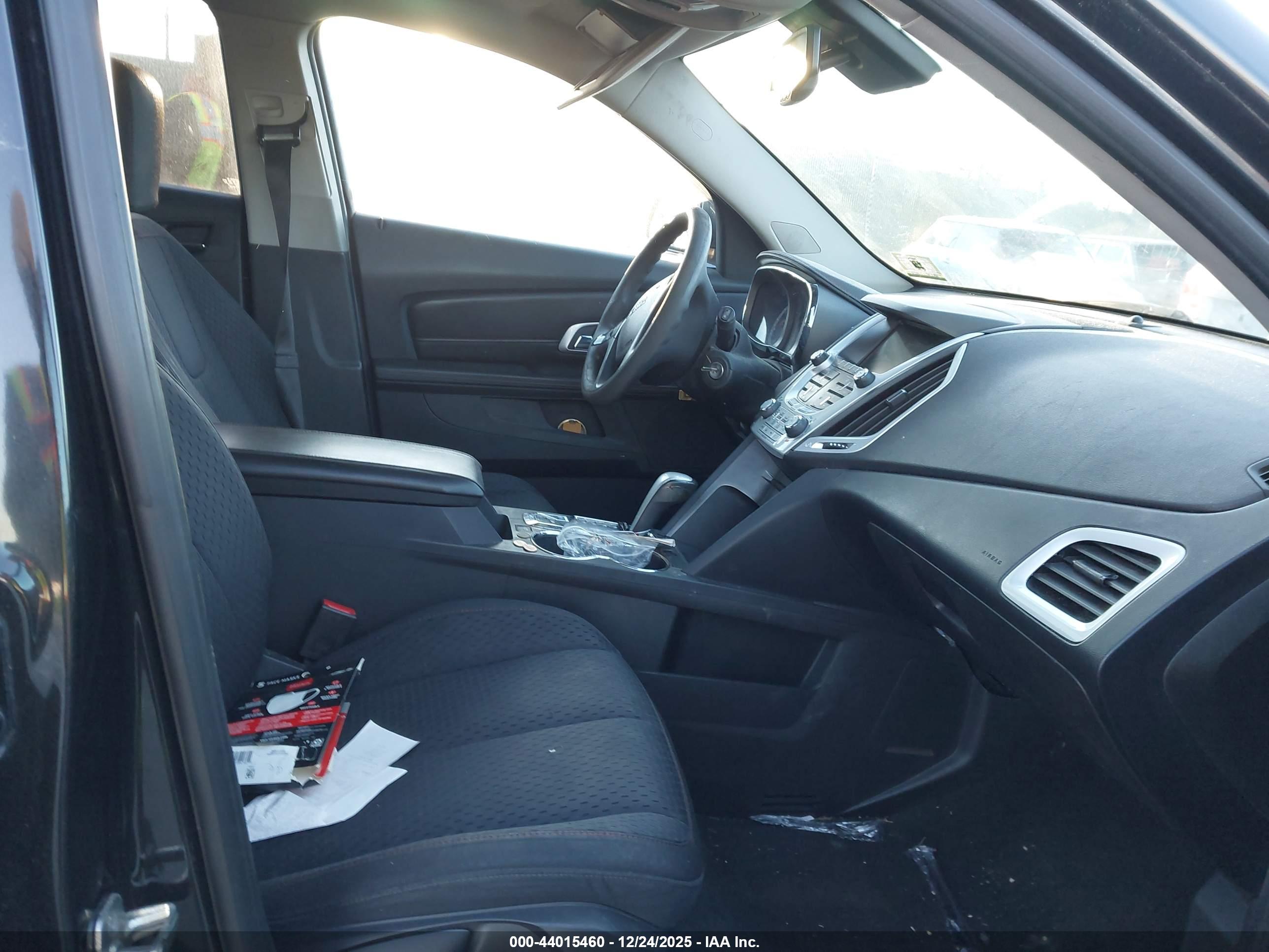 GMC TERRAIN image 5