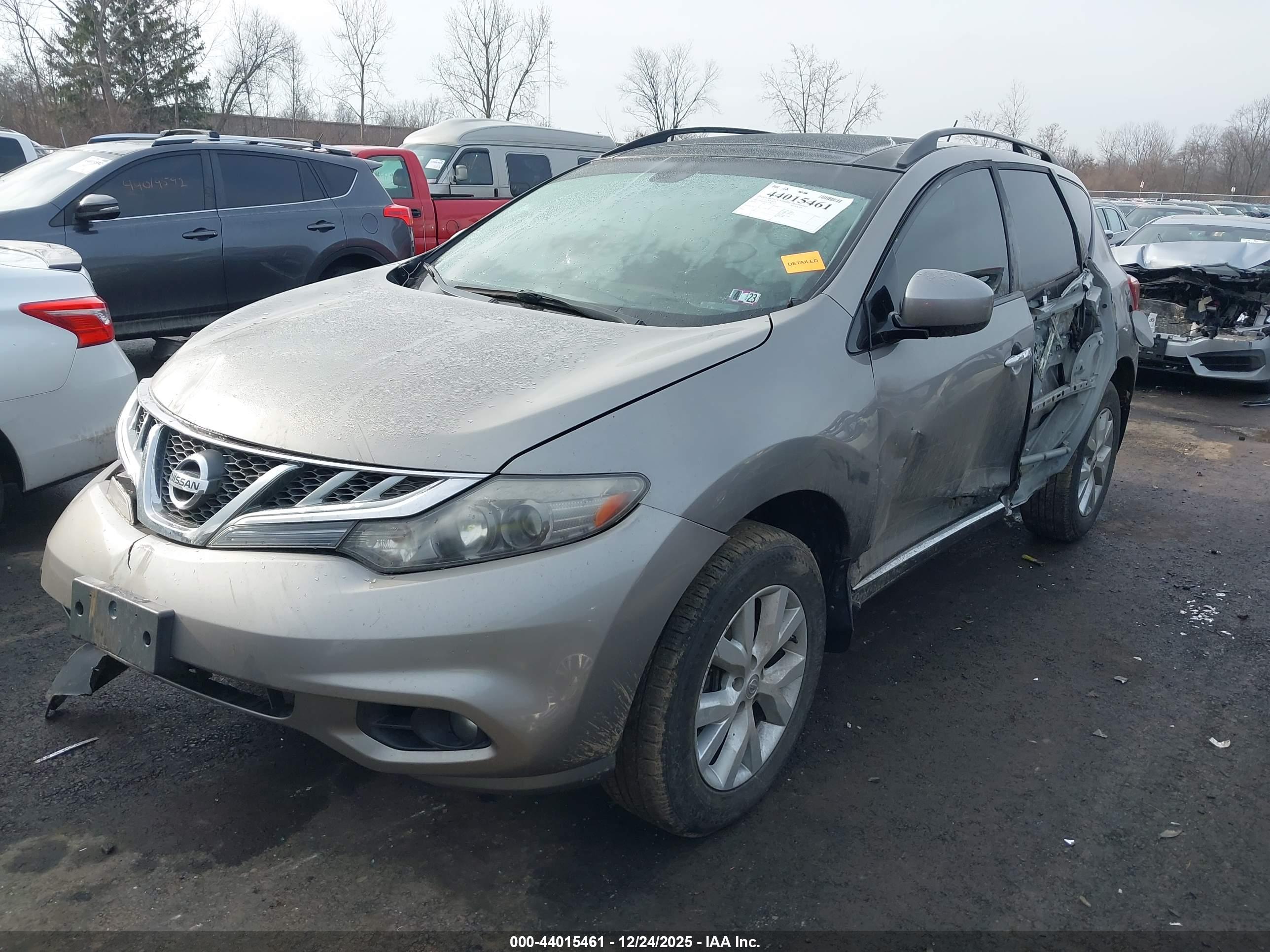 NISSAN MURANO image 2