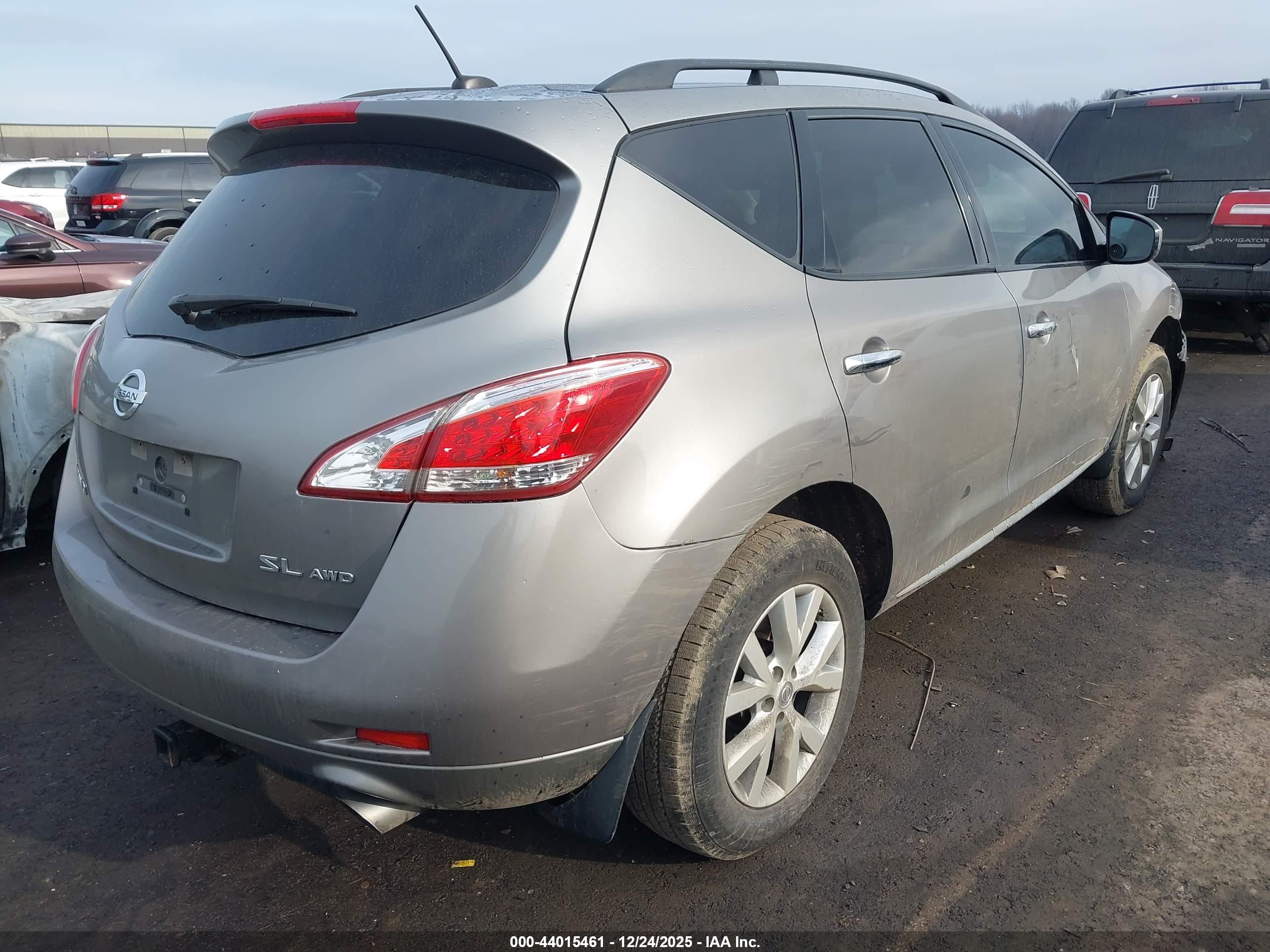 NISSAN MURANO image 4
