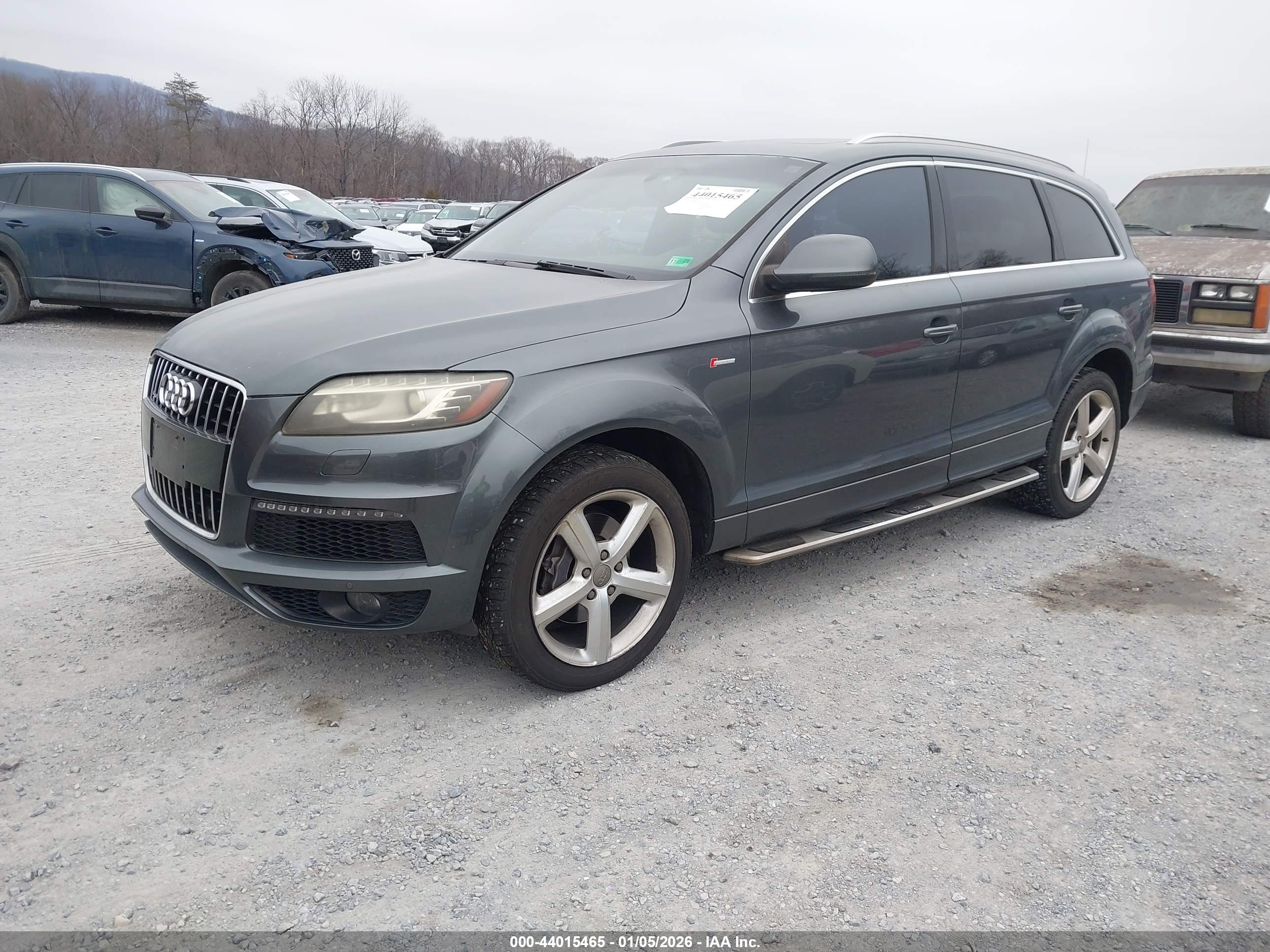 AUDI Q7 image 2